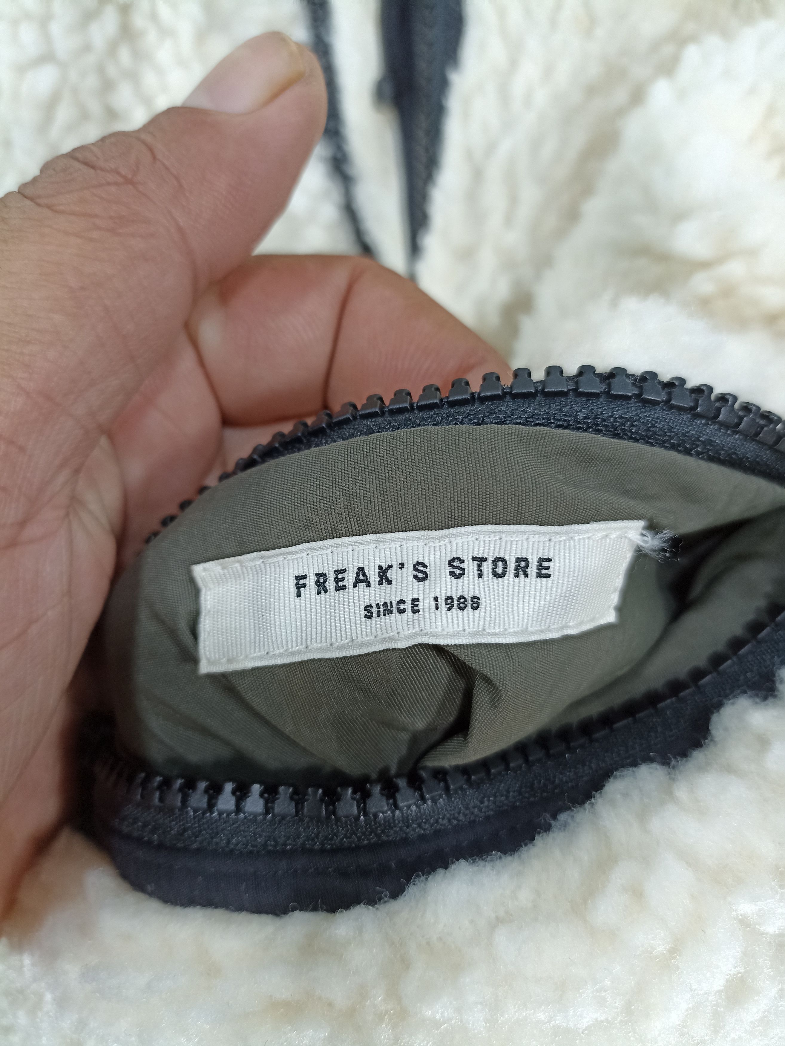 Beauty Beast × Japanese Brand Freak's Store Cropped Reversible Sherpa Fleece Size US L / EU 52-54 / 3 - 5 Thumbnail