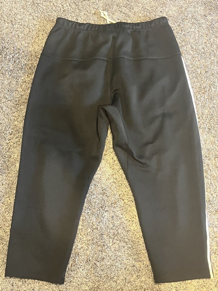 Adidas Adidas drawstring Cropped Track Pants Size US 30 / EU 46 - 2 Thumbnail