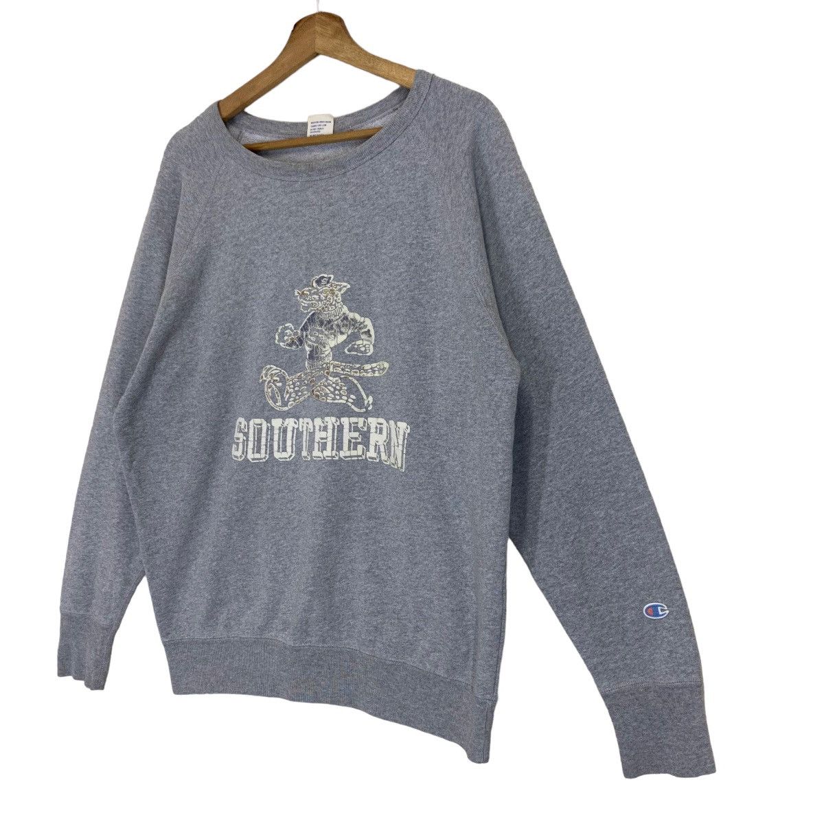 Champion × Vintage Champion Champion Sport Souther Crewneck Sweatshirt Size US L / EU 52-54 / 3 - 3 Thumbnail