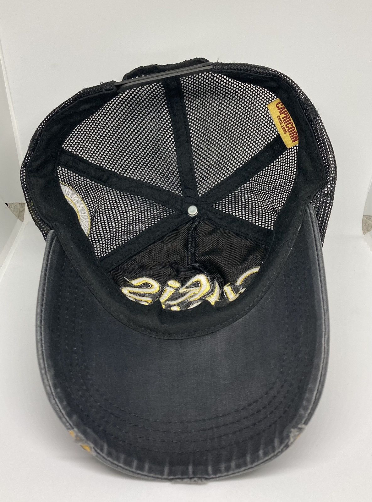 Band Tees Chris Brown Trucker Hat Size ONE SIZE - 5 Thumbnail