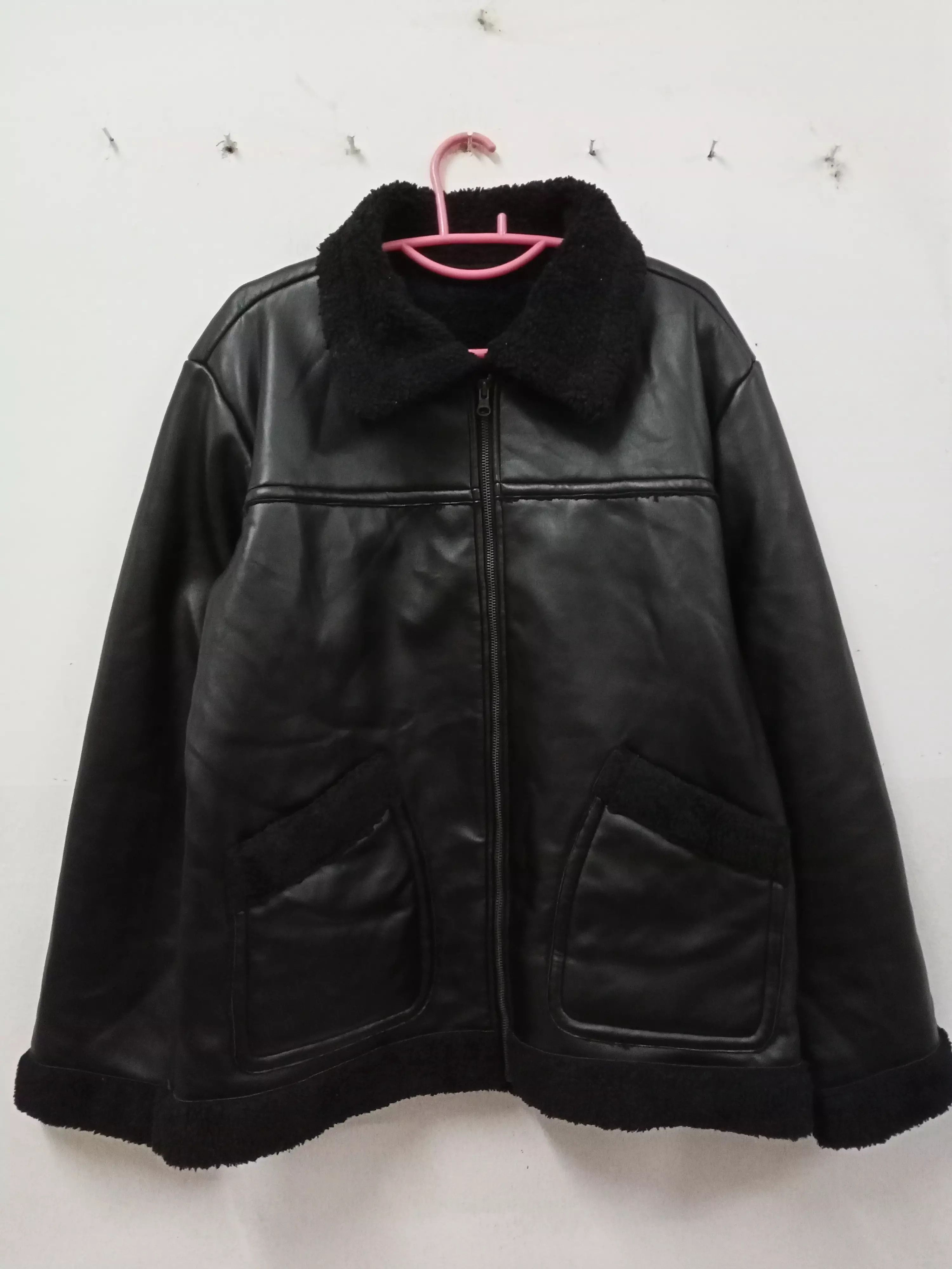 Other Vintage ROLLERGEAR Black Leather Sherpa Jacket Size US M / EU 48-50 / 2 - 1 Thumbnail