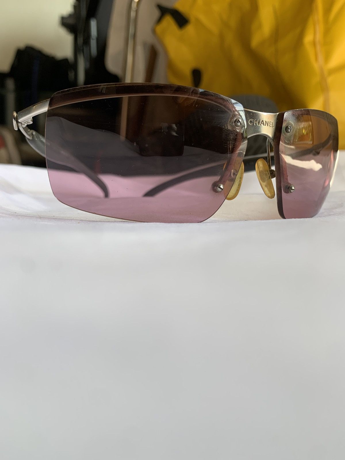 Chanel Vintage Sunglasses Silver 4009 123/77 Size ONE SIZE - 3 Thumbnail