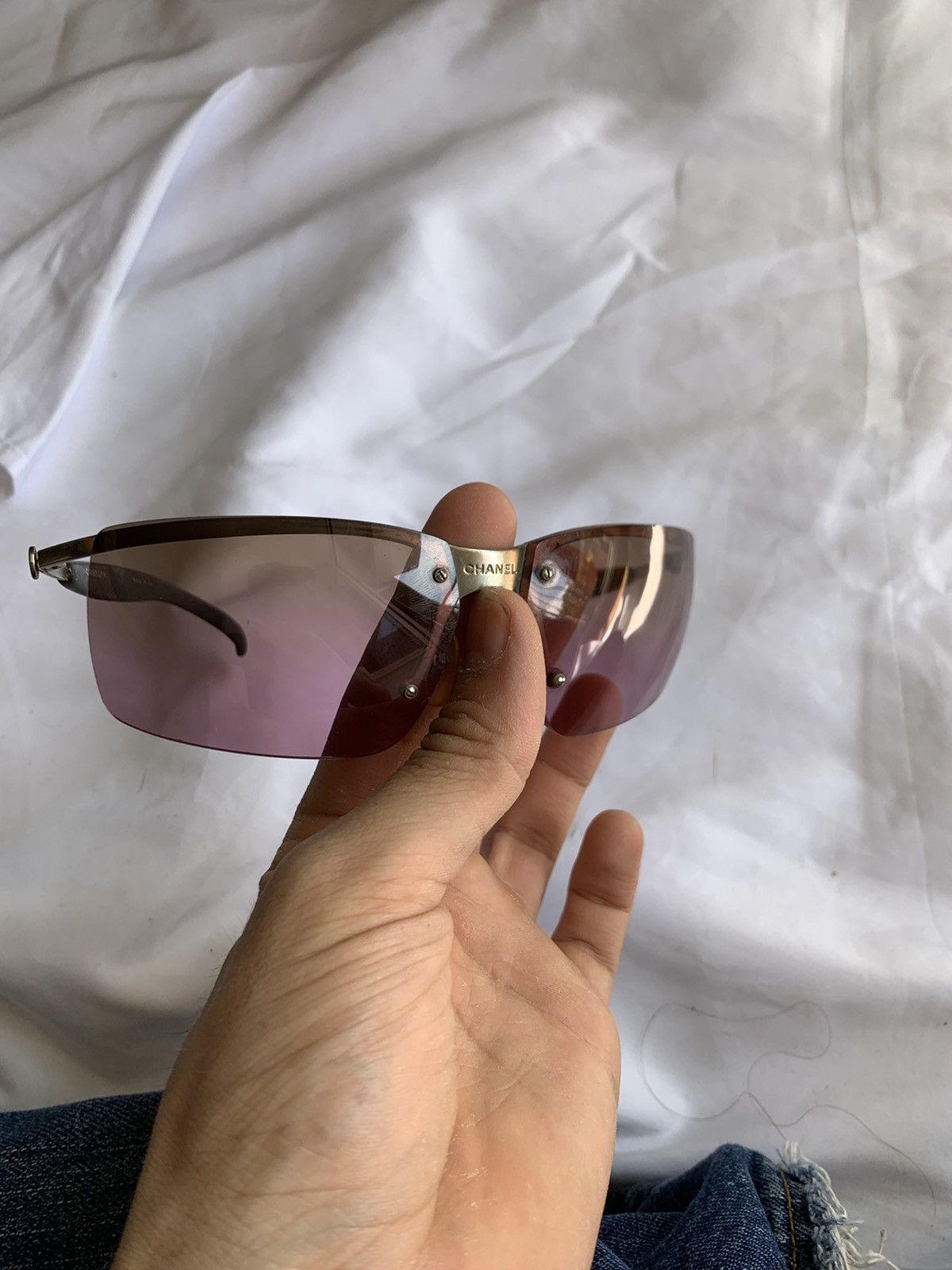 Chanel Vintage Sunglasses Silver 4009 123/77 Size ONE SIZE - 2 Thumbnail