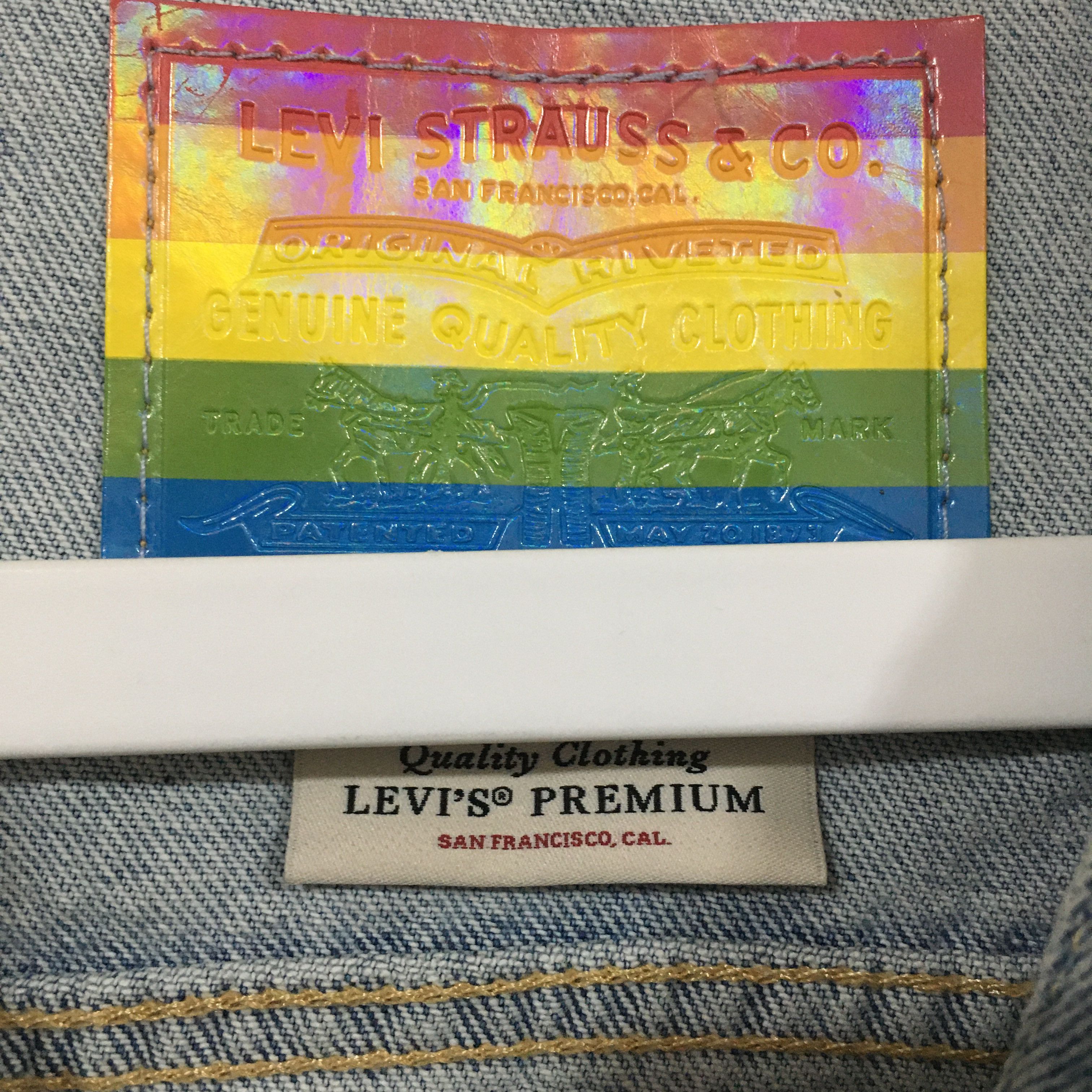 Levi's 🌈Print liberation capsule denim trucker jacket Size US M / EU 48-50 / 2 - 8 Thumbnail