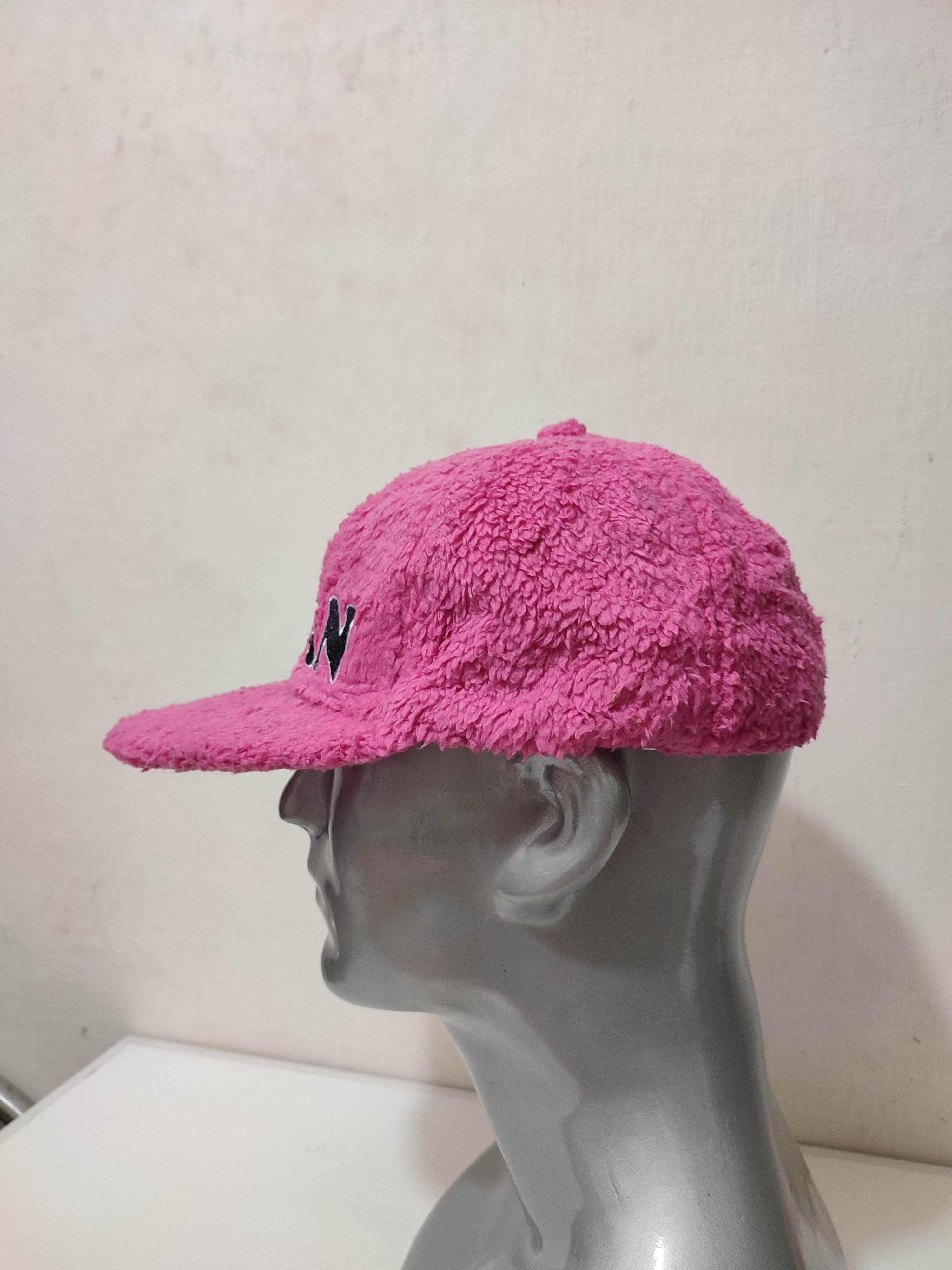 Japanese Brand 🔥Japan Cartoon Pink Fleece Hats Size ONE SIZE - 5 Thumbnail