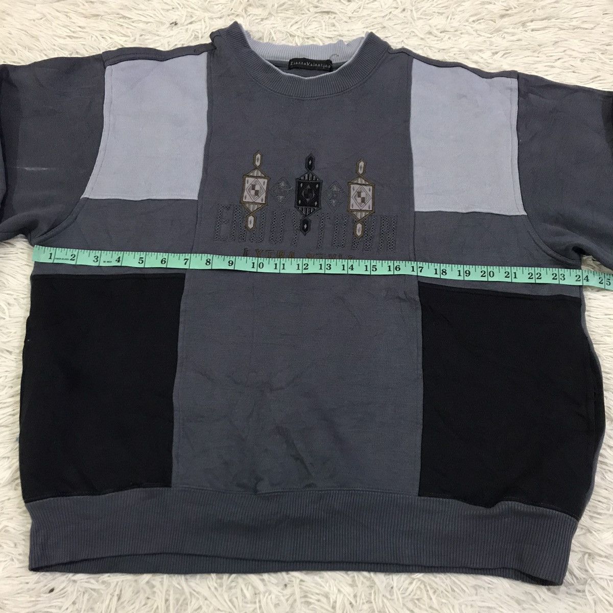 Valentino Vintage Piazza Valentino Sweatshirt Size US L / EU 52-54 / 3 - 7 Thumbnail