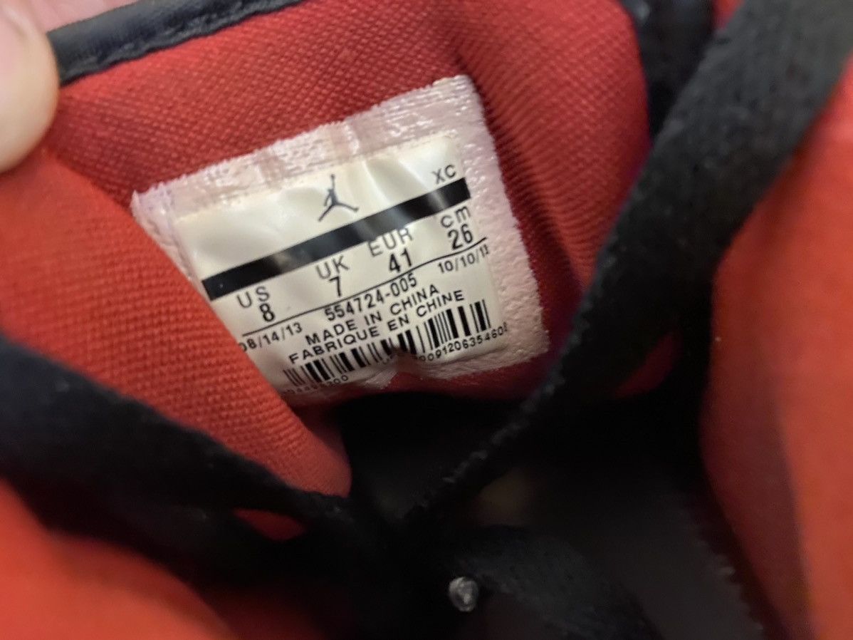Jordan Brand Air Jordan 1 Mid 2013 Bred Size US 8 / EU 41 - 5 Thumbnail