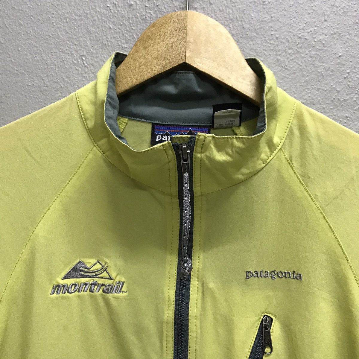 Patagonia Patagonia running jacket Size US M / EU 48-50 / 2 - 5 Thumbnail