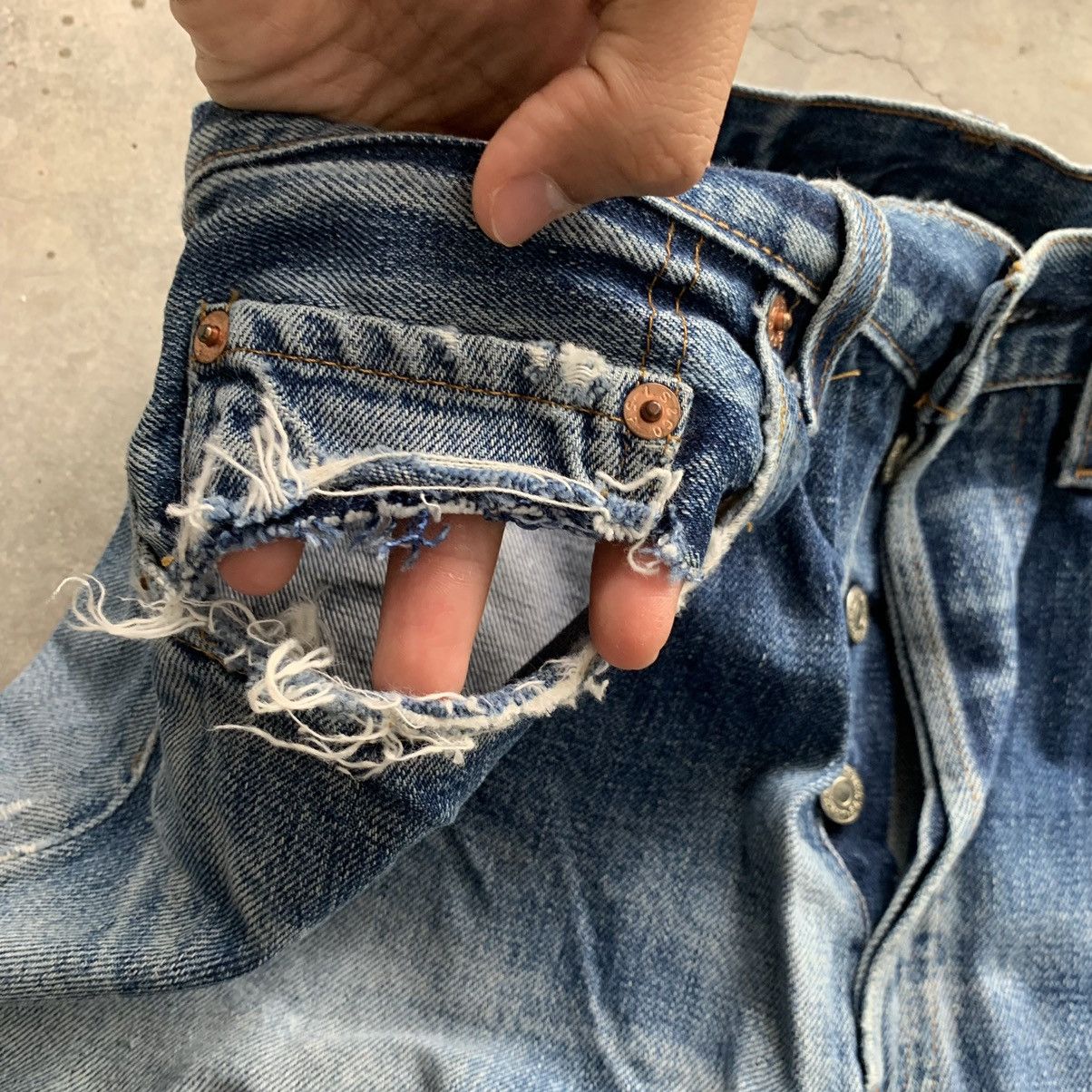 Levi's Vintage 90s Levis Big E Trashed Distressed Jeans Denim Pant Size US 29 - 5 Thumbnail