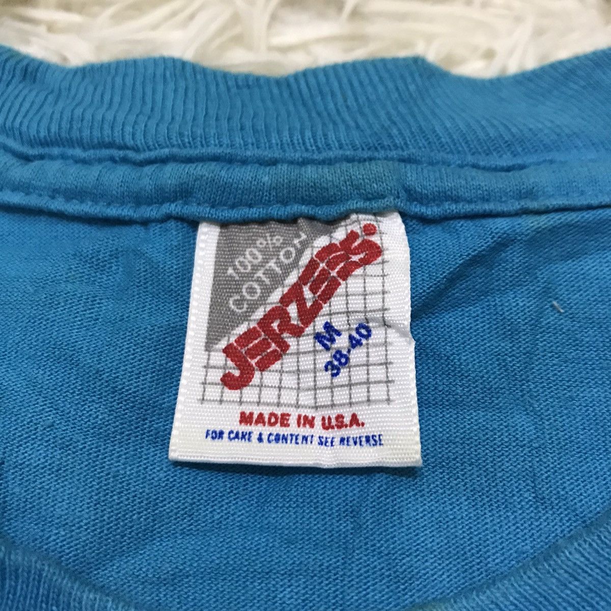 Keith Haring VINTAGE 90s KEITH HAIRING BIGLOGO T-shirt Size US S / EU 44-46 / 1 - 8 Thumbnail