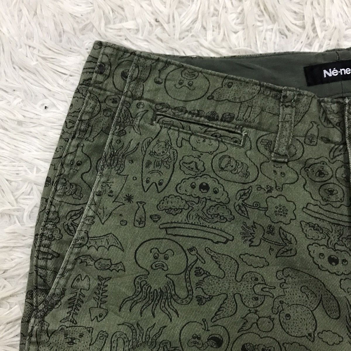 Issey Miyake Vintage Ne-Net Alloverprint Cropped Pants Size US 30 / EU 46 - 8 Thumbnail