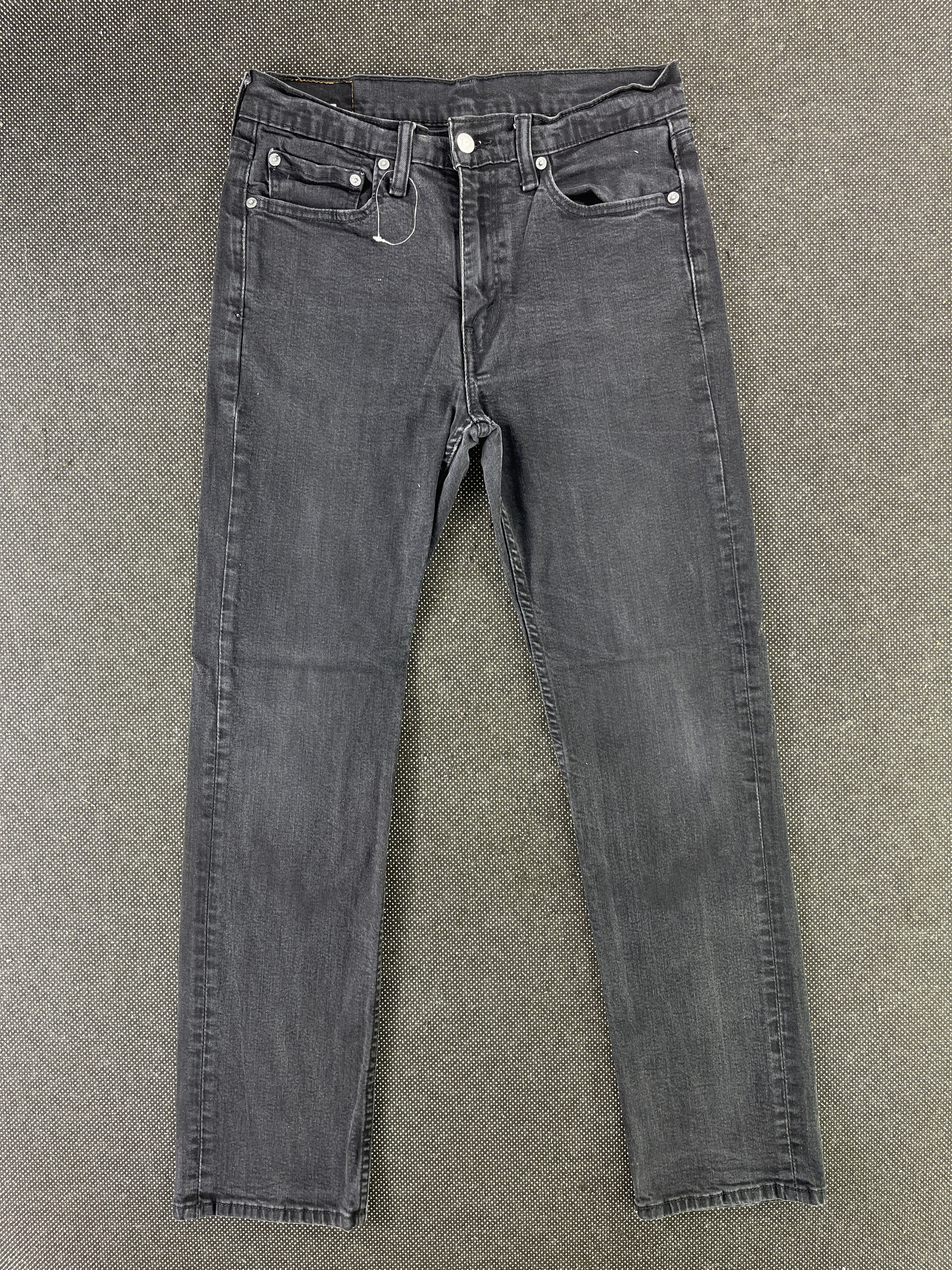 Levi's × Vintage Vintage Levis 514 Slim Fit Black Jeans - J088 Size US 30 / EU 46 - 1 Thumbnail