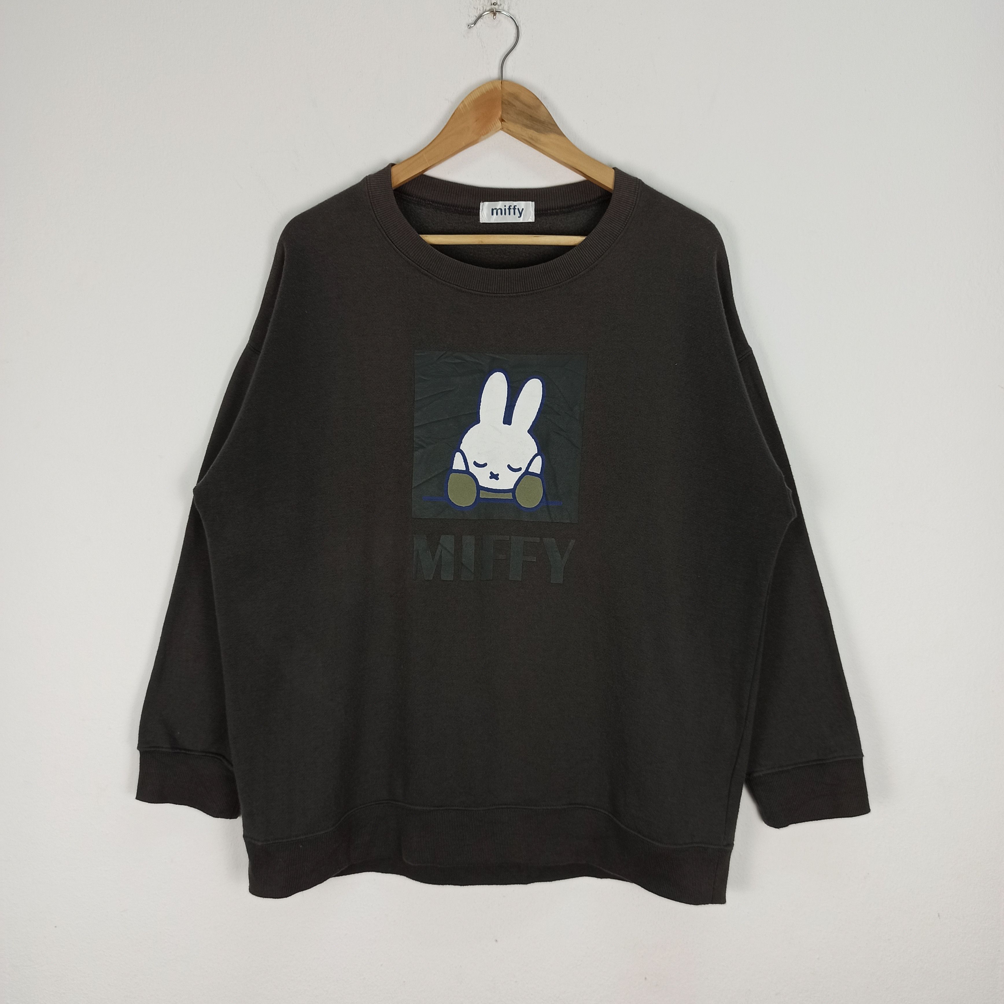 Cartoon Network 🔥STEALS🔥 Vintage Anime Miffy Big Logo Sweatshirt Size US XXL / EU 58 / 5 - 1 Thumbnail