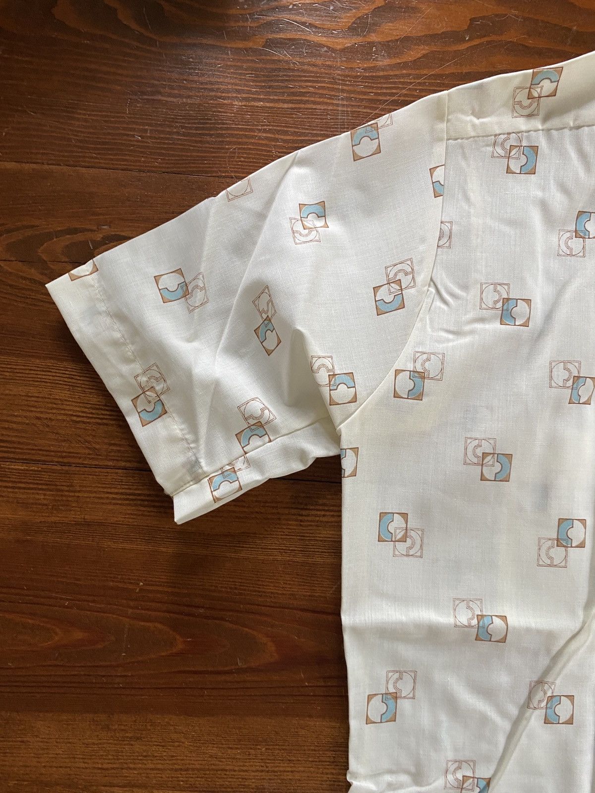 Arrow Vintage 70’s Arrow Textile Pattern Short Sleeve Button Up Size US S / EU 44-46 / 1 - 14 Thumbnail