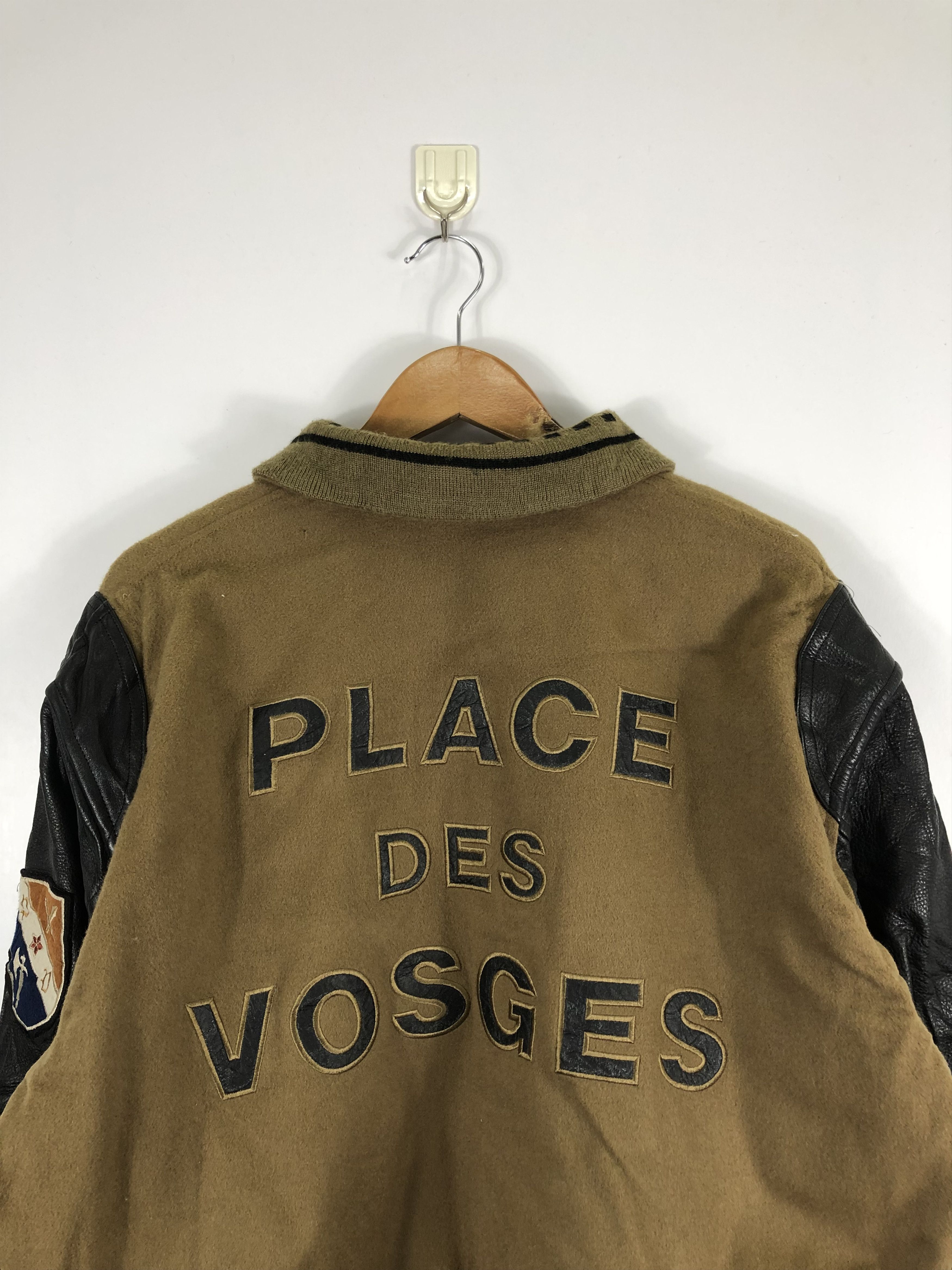 Designer Vintage 80s Place Des Vosges Varsity Leather Sleeve V0241 Size US L / EU 52-54 / 3 - 4 Thumbnail