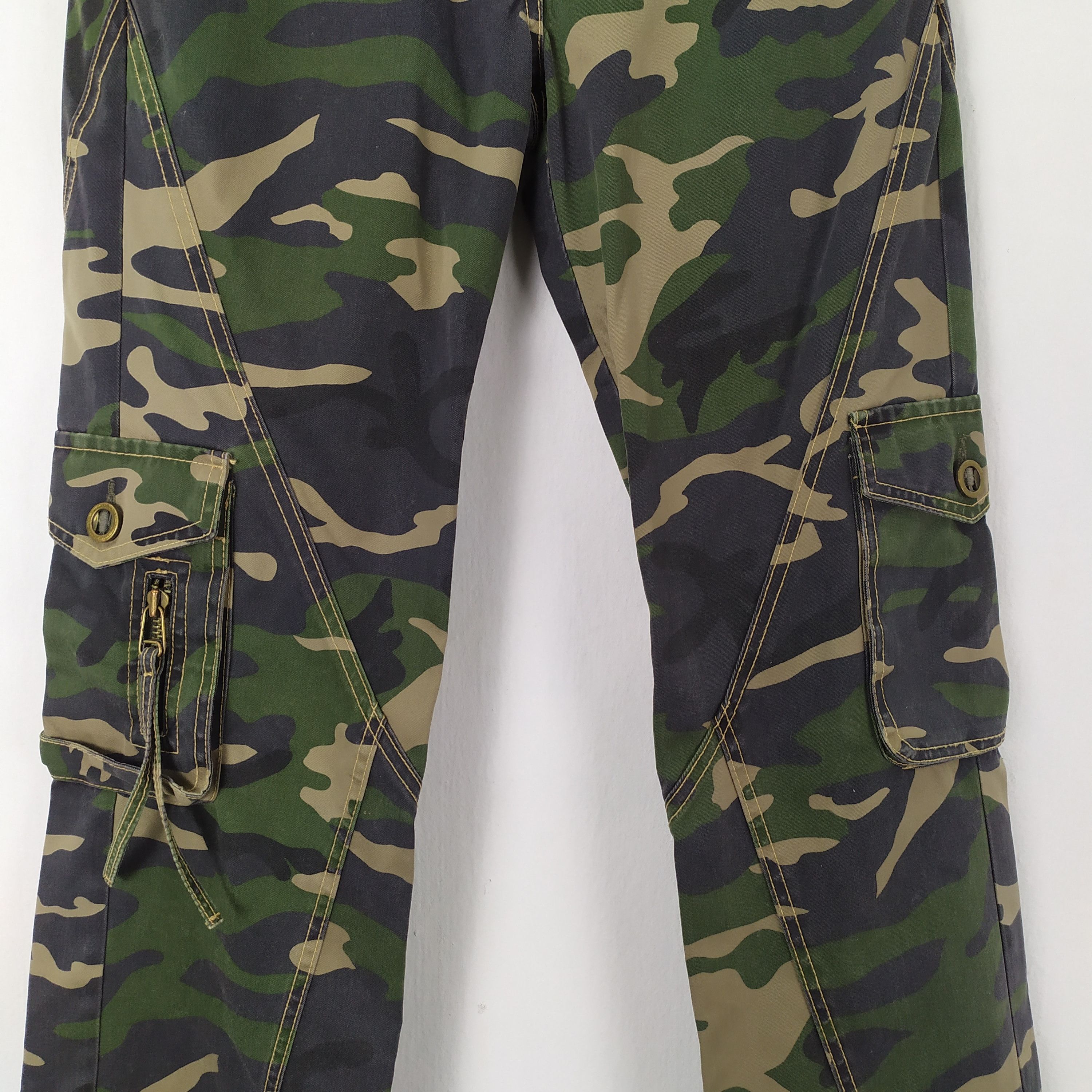 ADDICT ADDICTION CAMO LOWRISE CARGO PANTS MULTIPOCKET BAPE STYLE Size US 29 - 5 Thumbnail
