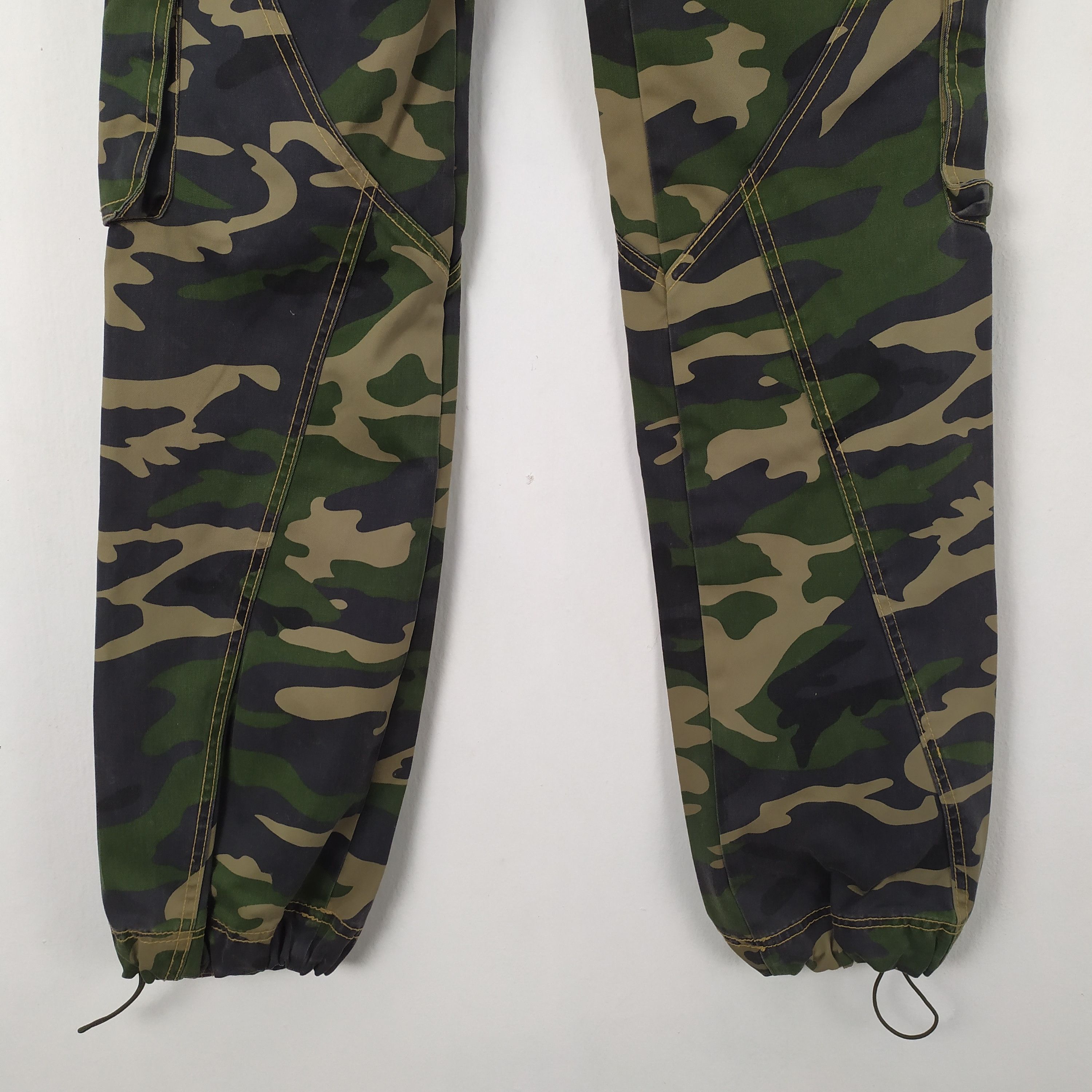 ADDICT ADDICTION CAMO LOWRISE CARGO PANTS MULTIPOCKET BAPE STYLE Size US 29 - 17 Thumbnail