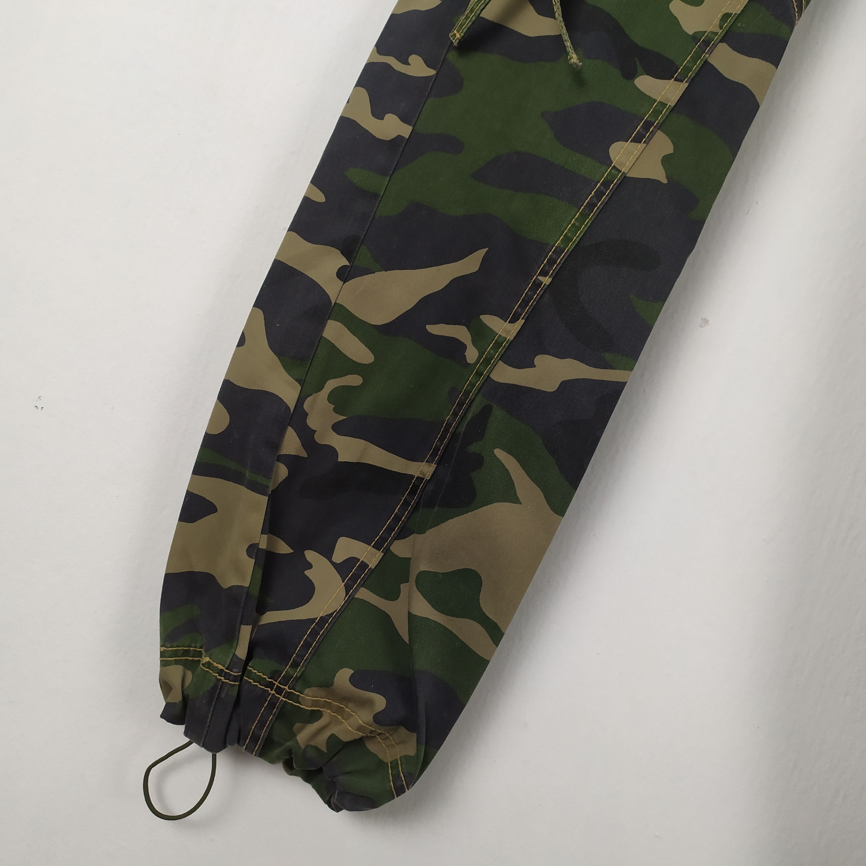 ADDICT ADDICTION CAMO LOWRISE CARGO PANTS MULTIPOCKET BAPE STYLE Size US 29 - 9 Thumbnail