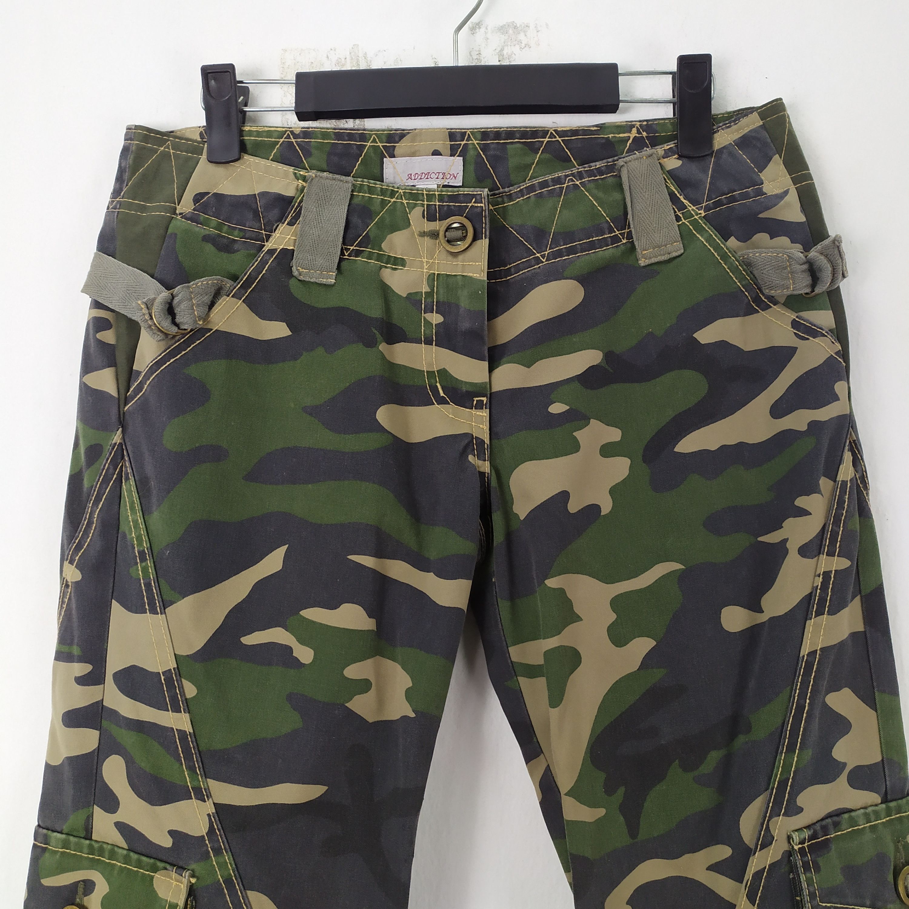 ADDICT ADDICTION CAMO LOWRISE CARGO PANTS MULTIPOCKET BAPE STYLE Size US 29 - 4 Thumbnail