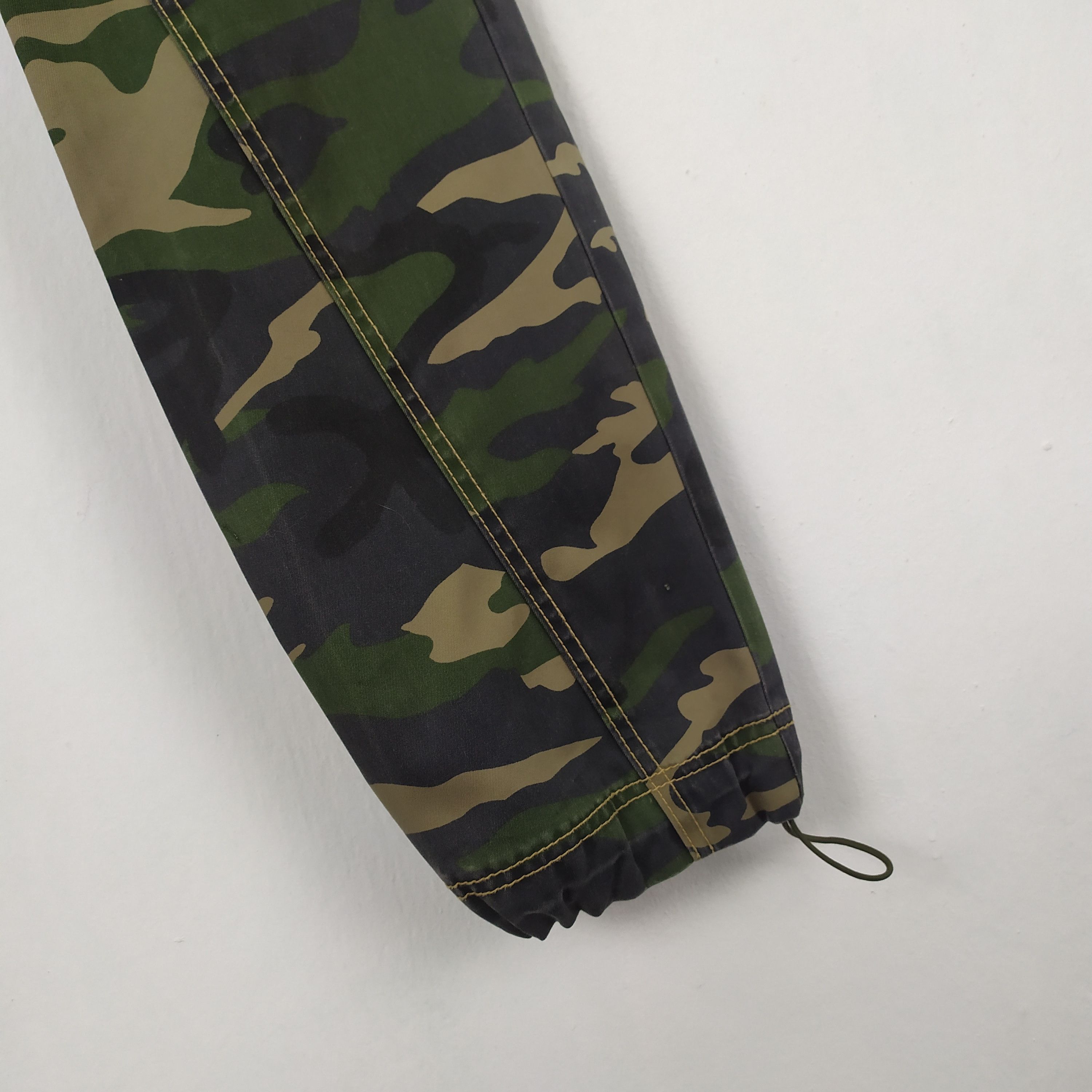 ADDICT ADDICTION CAMO LOWRISE CARGO PANTS MULTIPOCKET BAPE STYLE Size US 29 - 10 Thumbnail