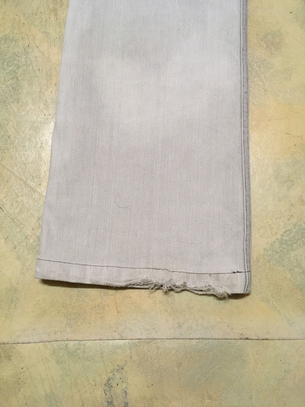 A.P.C. A. P. C. Distressed Style White Denim Pants Size US 32 / EU 48 - 8 Thumbnail