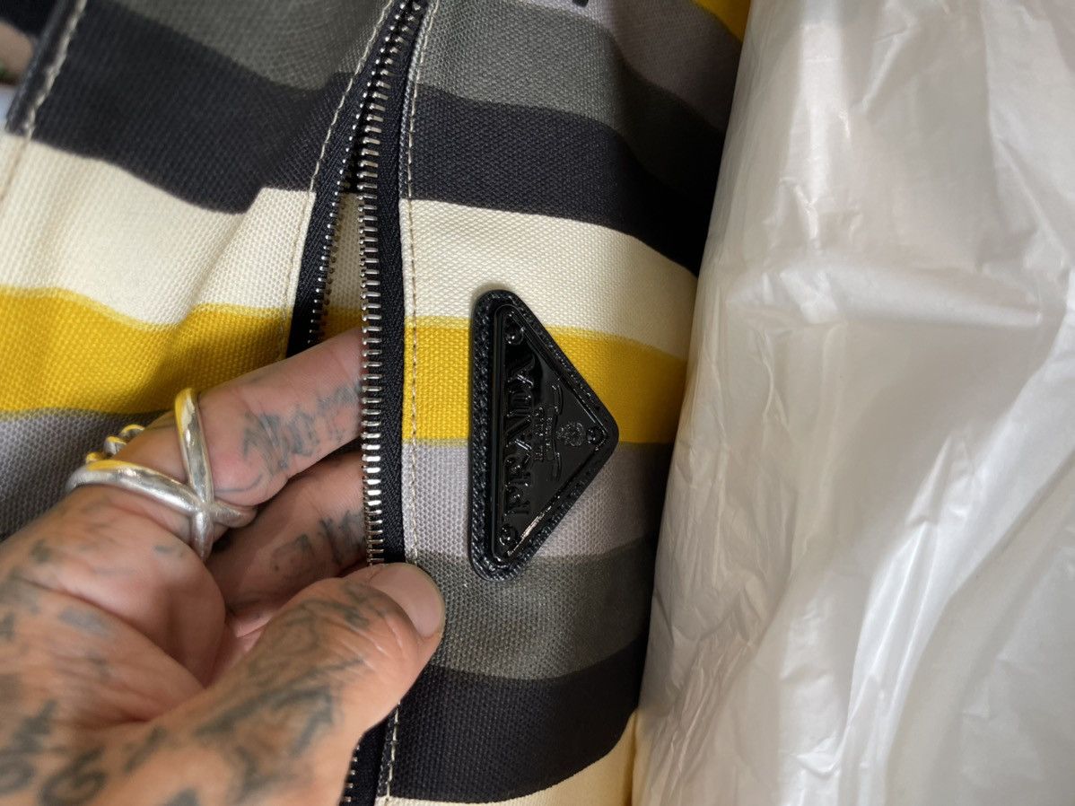 Prada Prada 2022 1/20 For Capri ONLY COLOR WAY DUFFLE LUGGAGE BAG Size ONE SIZE - 9 Thumbnail
