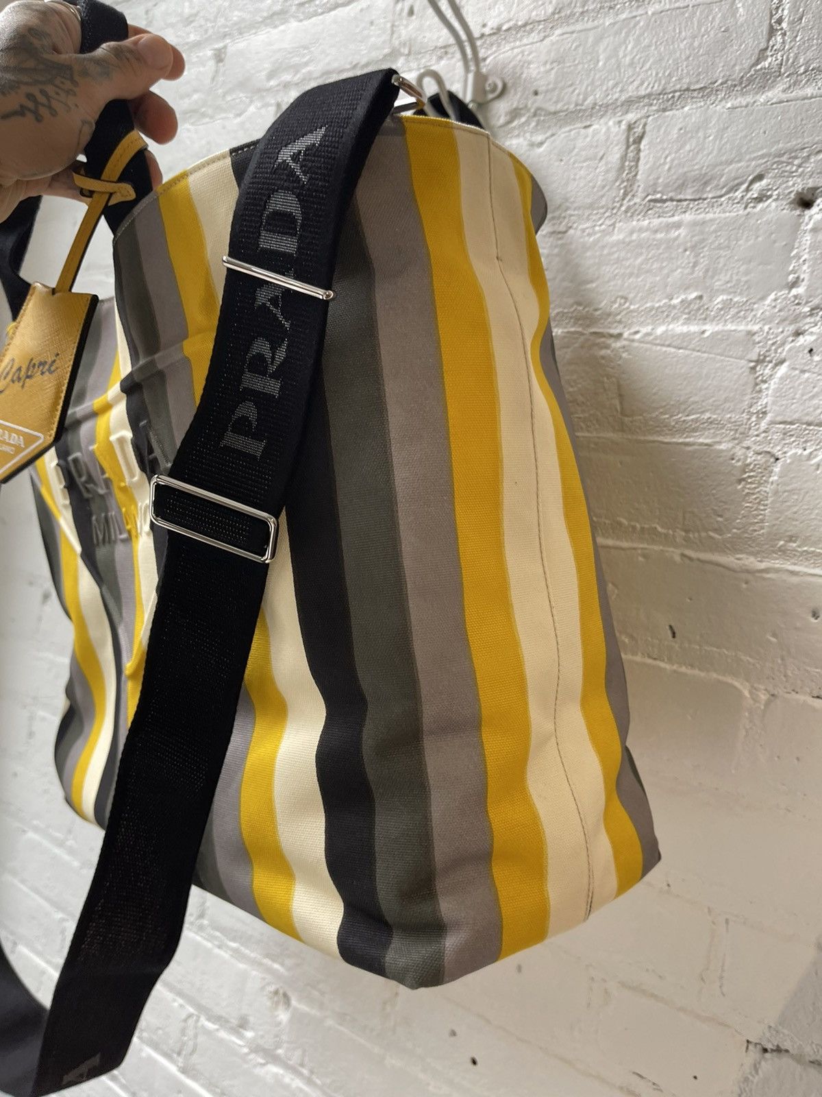 Prada Prada 2022 1/20 For Capri ONLY COLOR WAY DUFFLE LUGGAGE BAG Size ONE SIZE - 6 Thumbnail