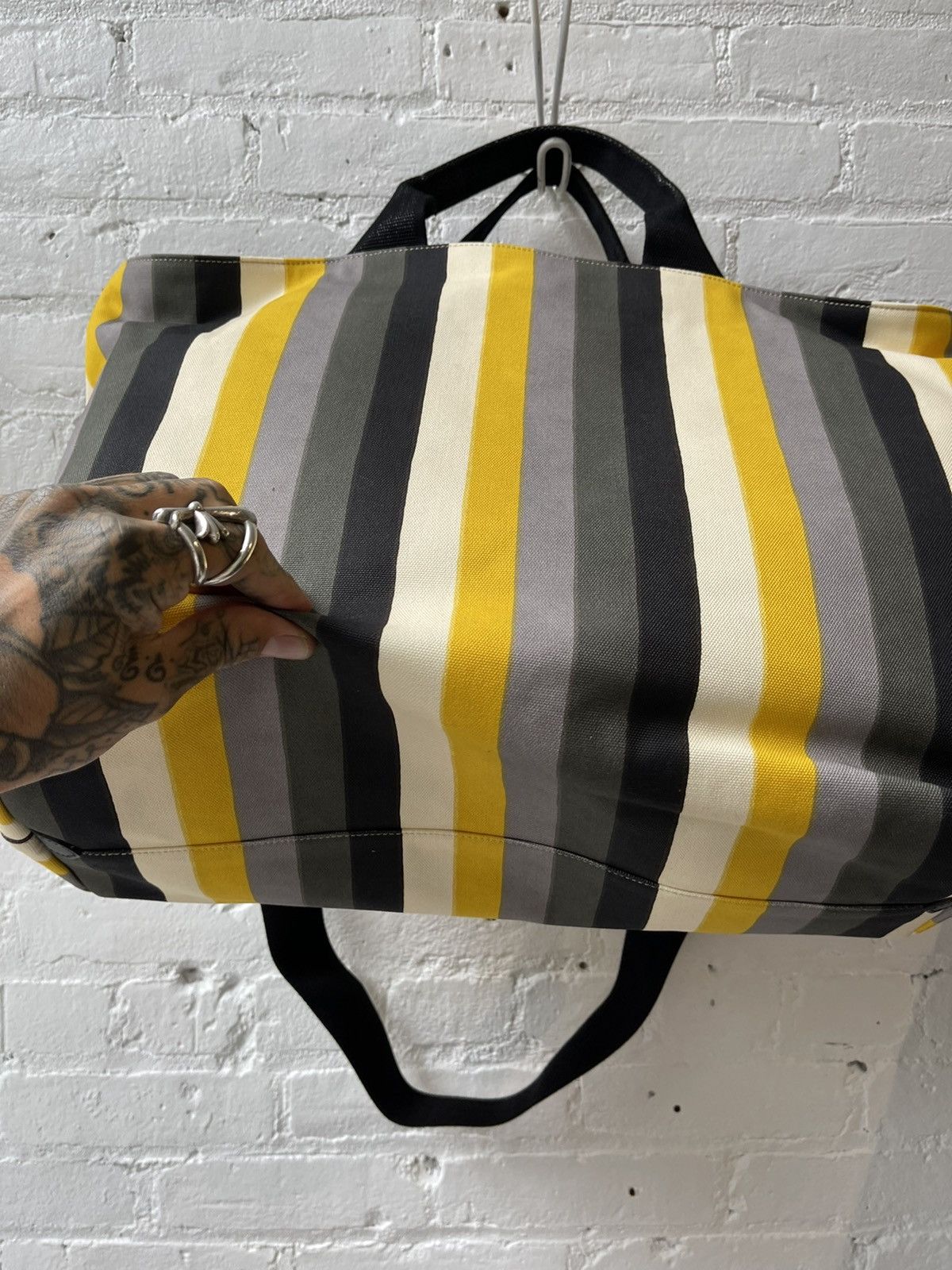 Prada Prada 2022 1/20 For Capri ONLY COLOR WAY DUFFLE LUGGAGE BAG Size ONE SIZE - 8 Thumbnail