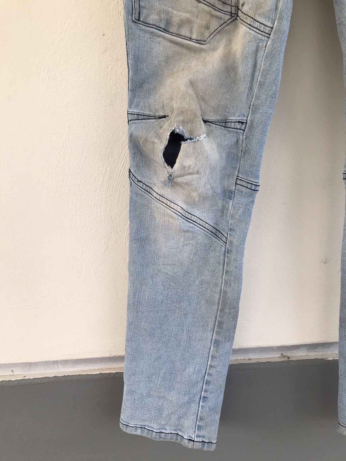 Japanese Brand Distressed G.ground trashed stretchable denim Size US 31 - 8 Thumbnail