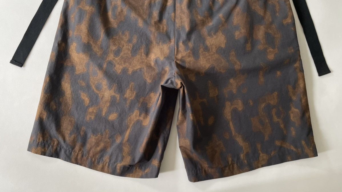 Dries Van Noten S/S 13 ‘Split Camo’ Cotton Shorts Size US 36 / EU 52 - 11 Thumbnail