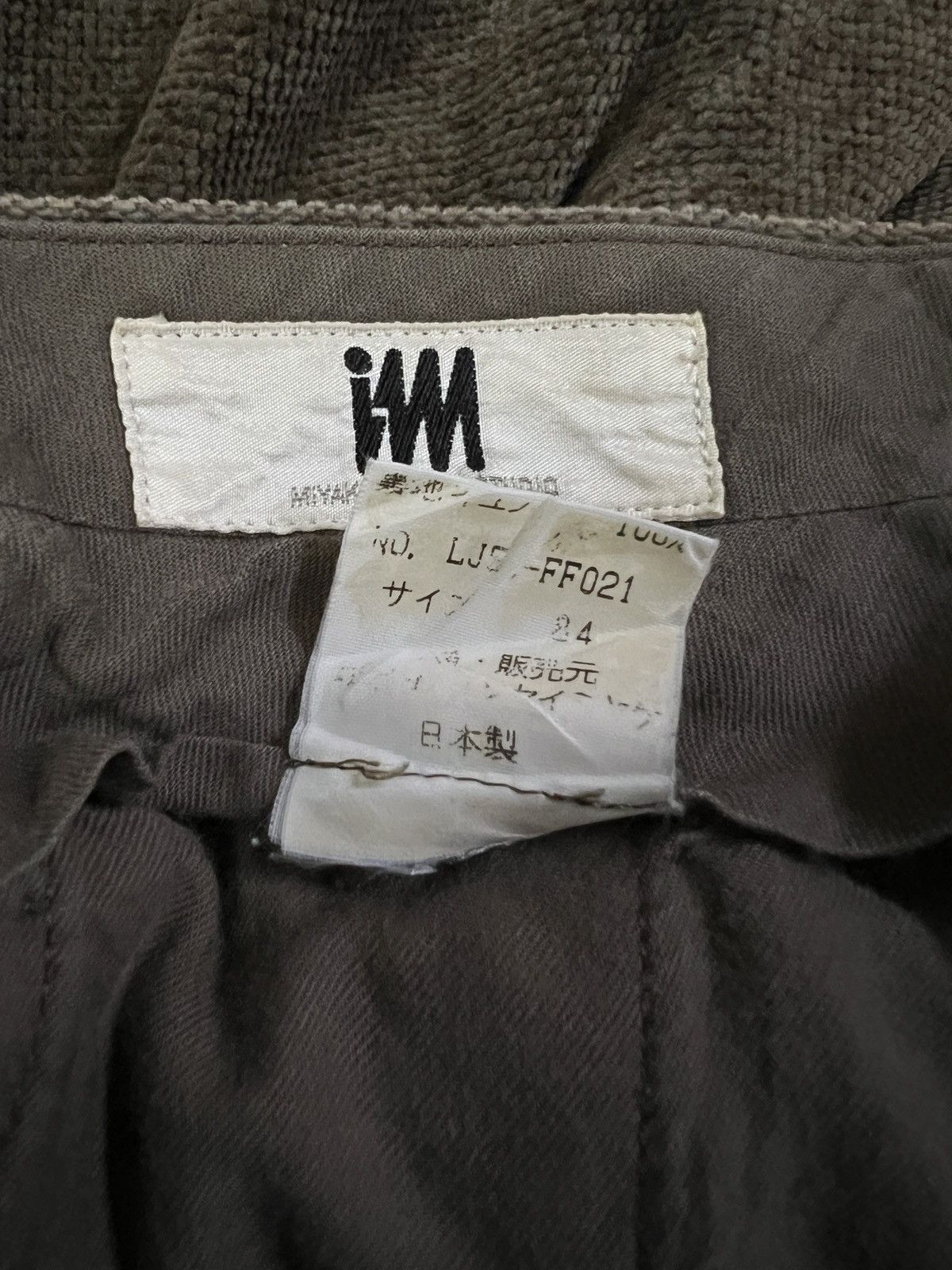 Issey Miyake Vintage Issey Miyake iM Studio Corduroy Baggy Pants Size US 31 - 15 Thumbnail
