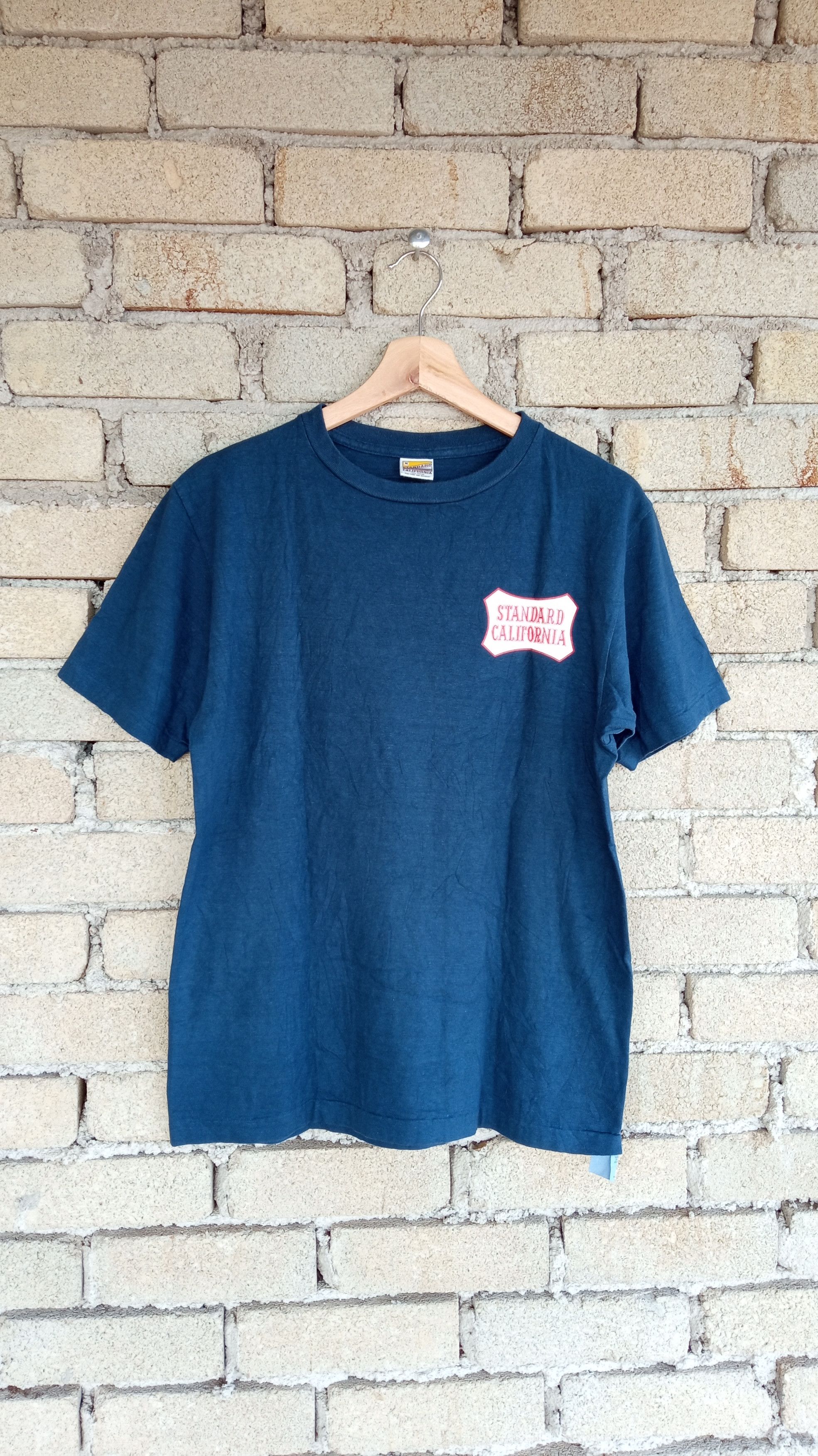 Japanese Brand × Vintage 🔥🔥Standard California Spell Out Logo T-Shirt Size US S / EU 44-46 / 1 - 1 Thumbnail