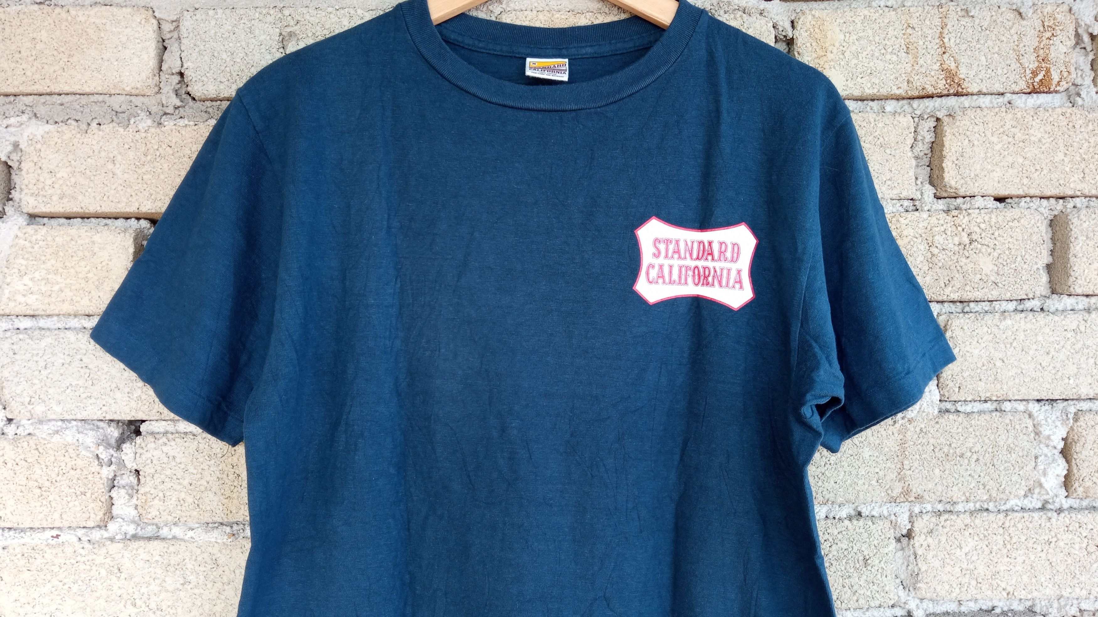 Japanese Brand × Vintage 🔥🔥Standard California Spell Out Logo T-Shirt Size US S / EU 44-46 / 1 - 7 Thumbnail