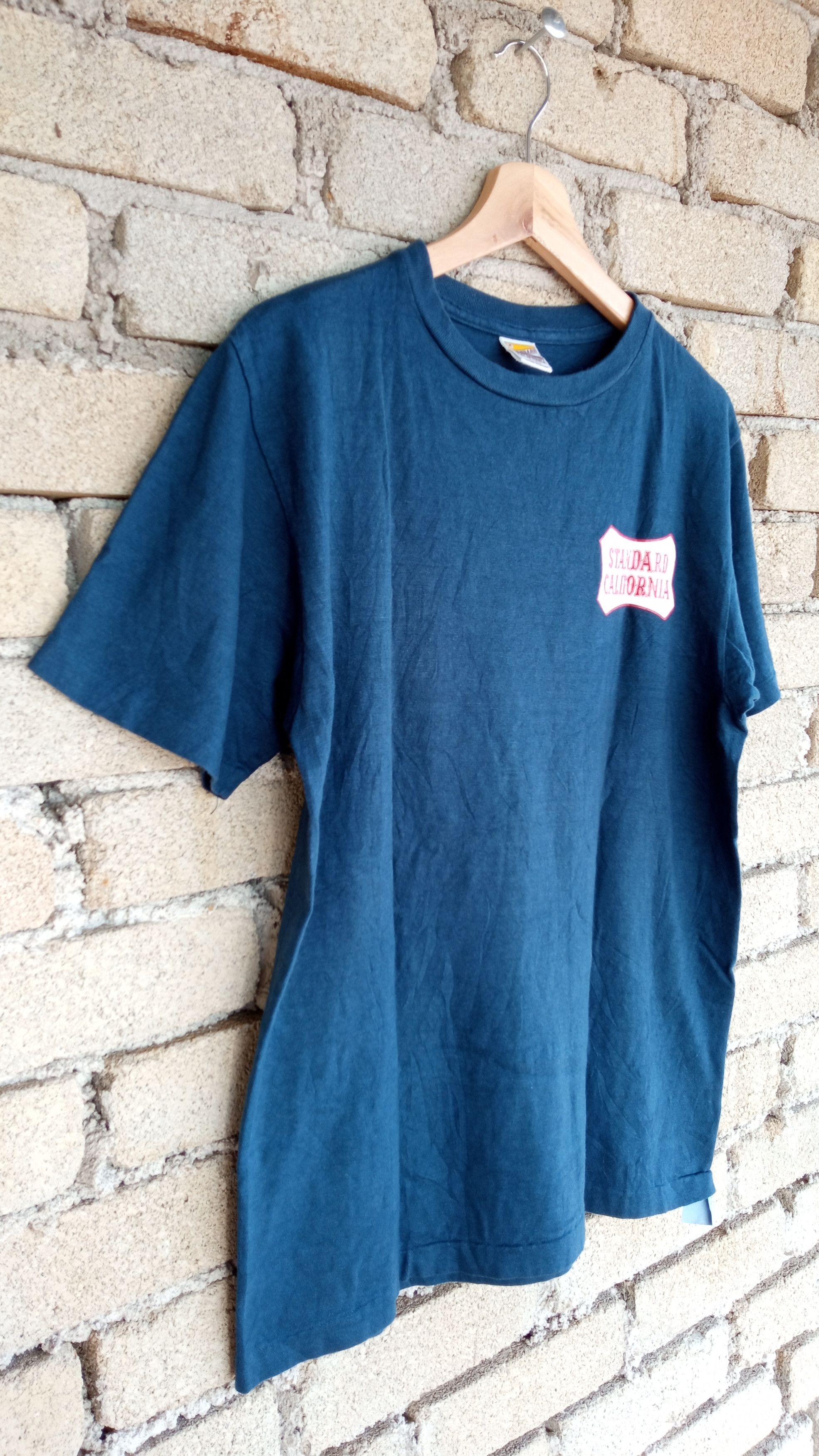 Japanese Brand × Vintage 🔥🔥Standard California Spell Out Logo T-Shirt Size US S / EU 44-46 / 1 - 5 Thumbnail