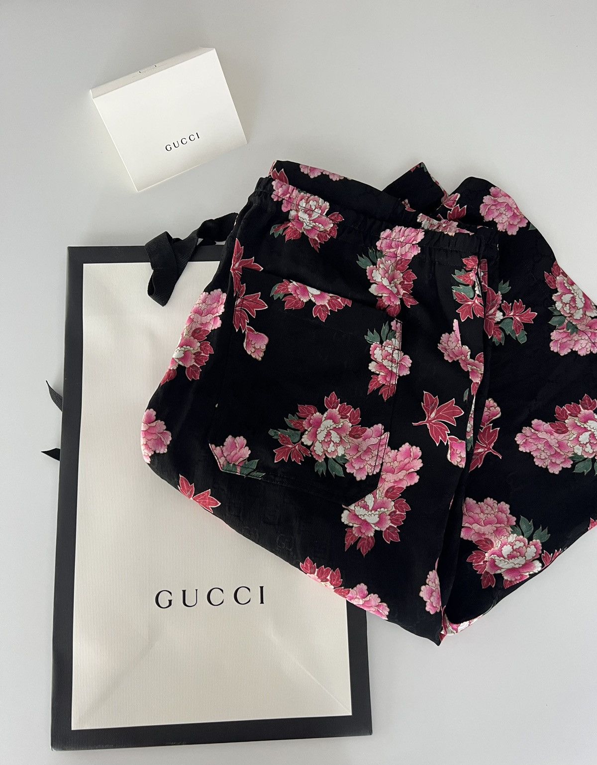 Gucci Peony Fantasy Logo Floral Print Shorts