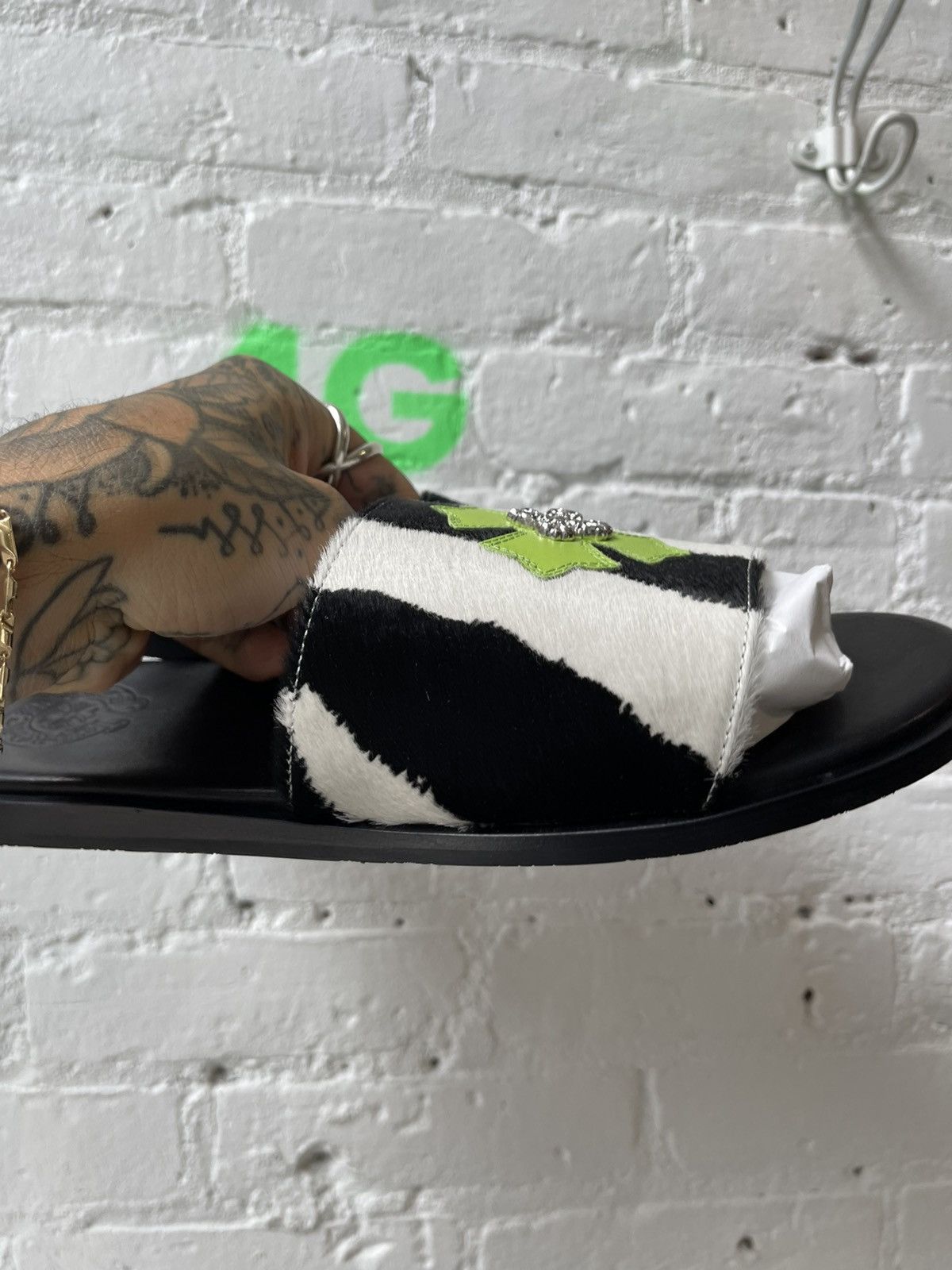 Chrome Hearts Chrome Hearts Zebra PonyHair Slides Sandals SZ 11 Size US 11 / EU 44 - 5 Thumbnail