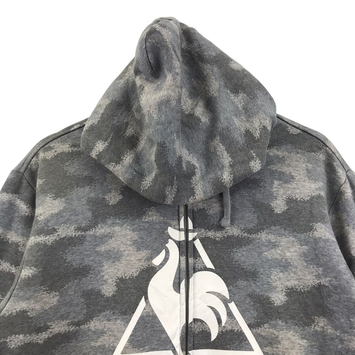 Le Coq Sportif LE COQ SPORTIF Camouflage Sport CenterLogo Hoodie Sweatshirt Size US L / EU 52-54 / 3 - 2 Thumbnail