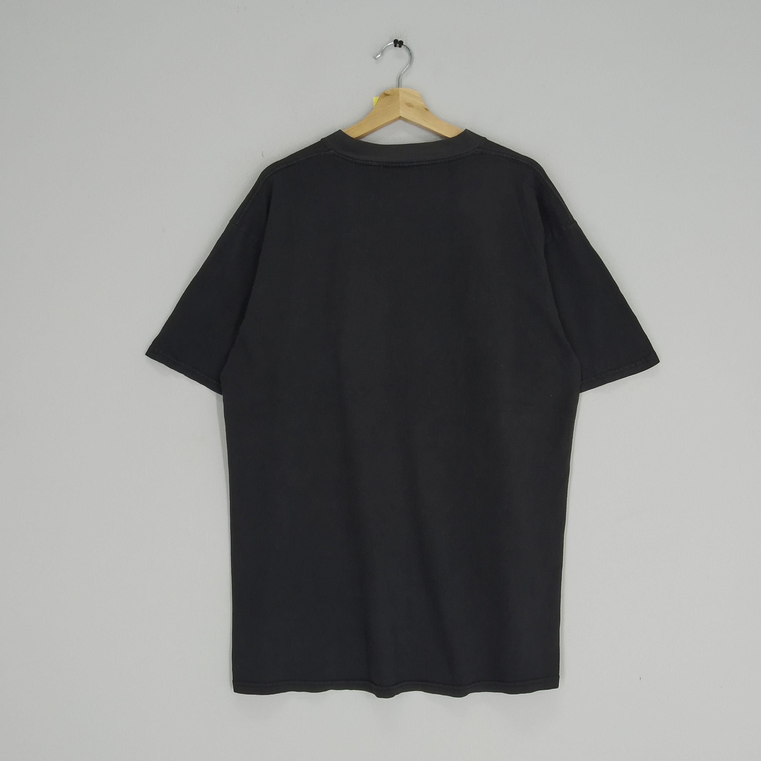 Band Tees Vintage 90s Crucial Conflict Raptees Gangsta Music Shirt Size US XL / EU 56 / 4 - 2 Thumbnail