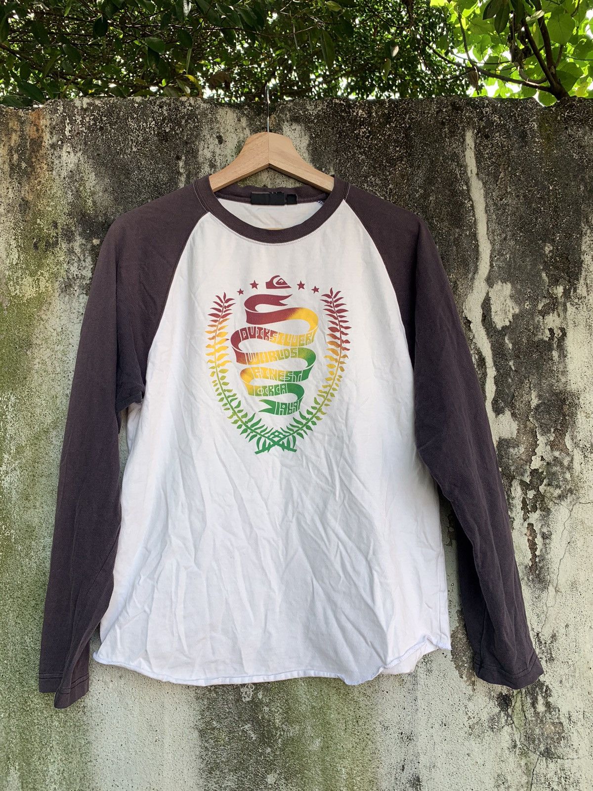 Quiksilver × Vintage Quiksilver Big Logo Snake Design Long Sleeve T-Shirt Size US S / EU 44-46 / 1 - 1 Thumbnail