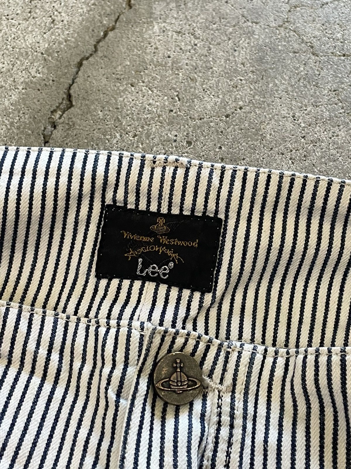Vivienne Westwood Vivienne Westwood Pinstripe Bondage Jeans Size US 34 / EU 50 - 8 Thumbnail