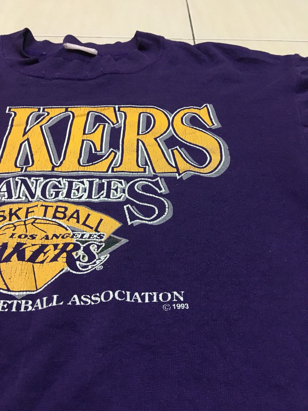 NBA × Vintage Vintage 90s Los Angeles Lakers Basketball 1993 Sweatshirt Size US L / EU 52-54 / 3 - 4 Thumbnail