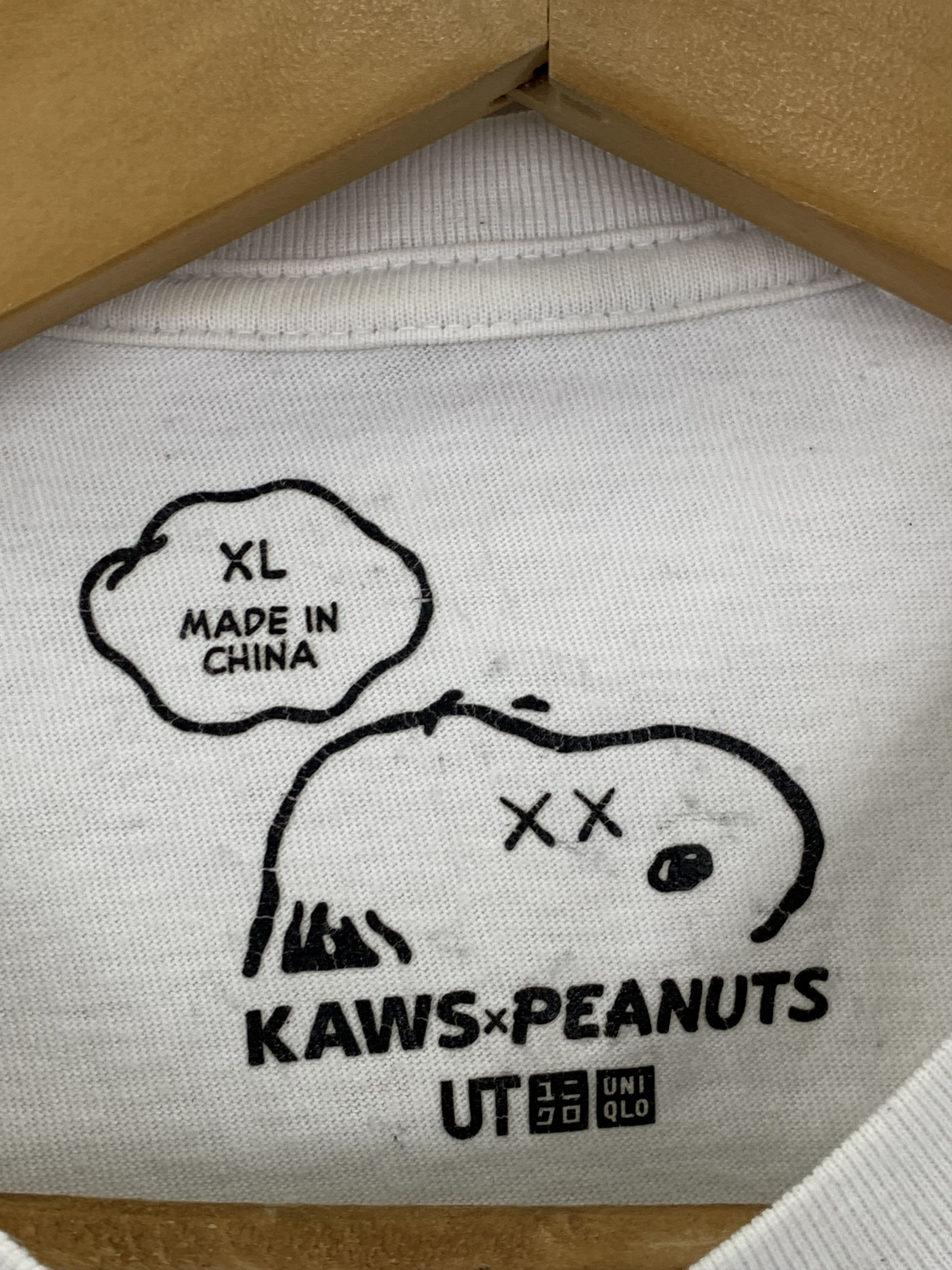 Kaws × Uniqlo Uniqlo Kaws Peanuts T Shirt TA0244 Size US XL / EU 56 / 4 - 8 Thumbnail
