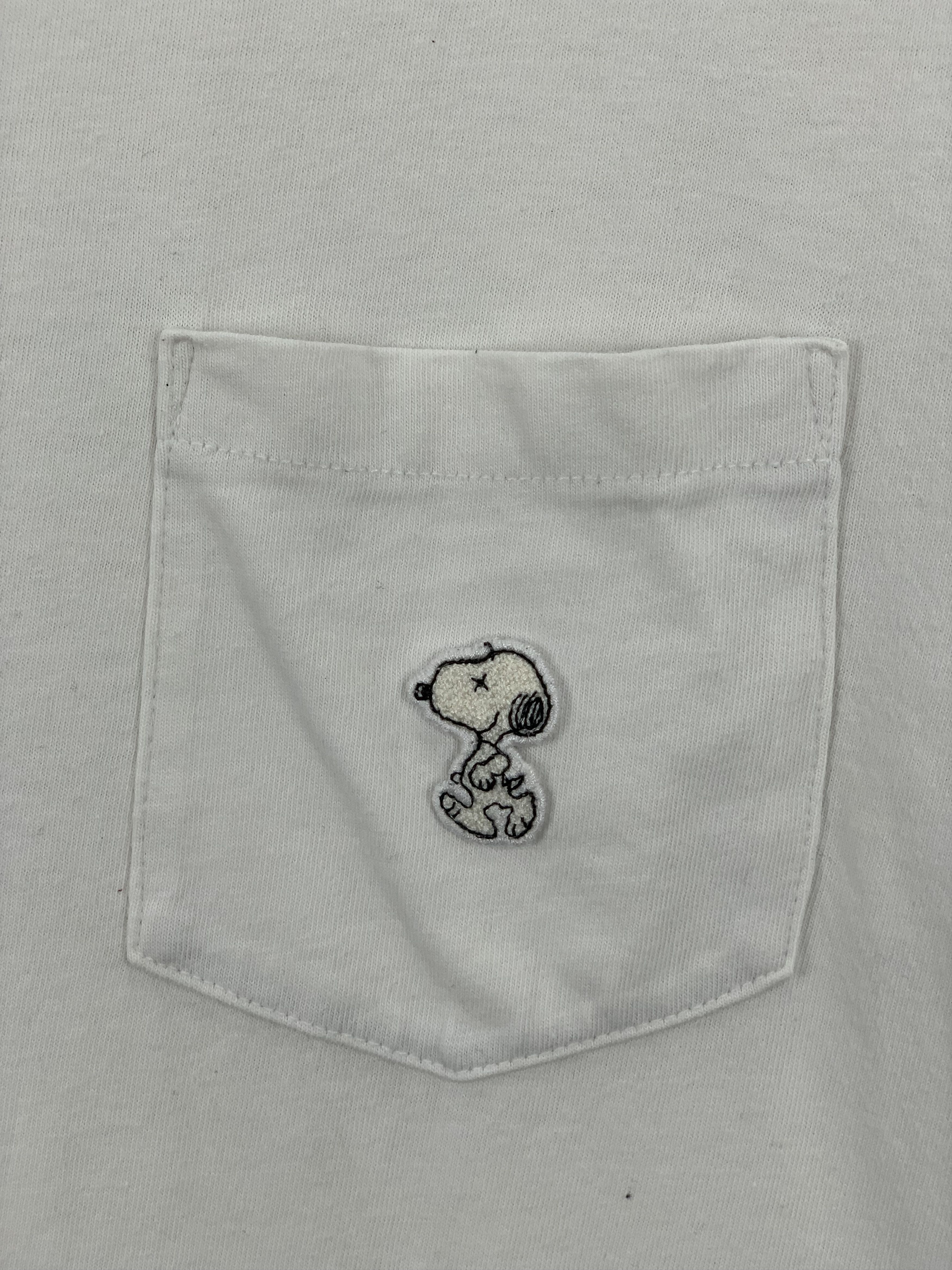 Kaws × Uniqlo Uniqlo Kaws Peanuts T Shirt TA0244 Size US XL / EU 56 / 4 - 5 Thumbnail