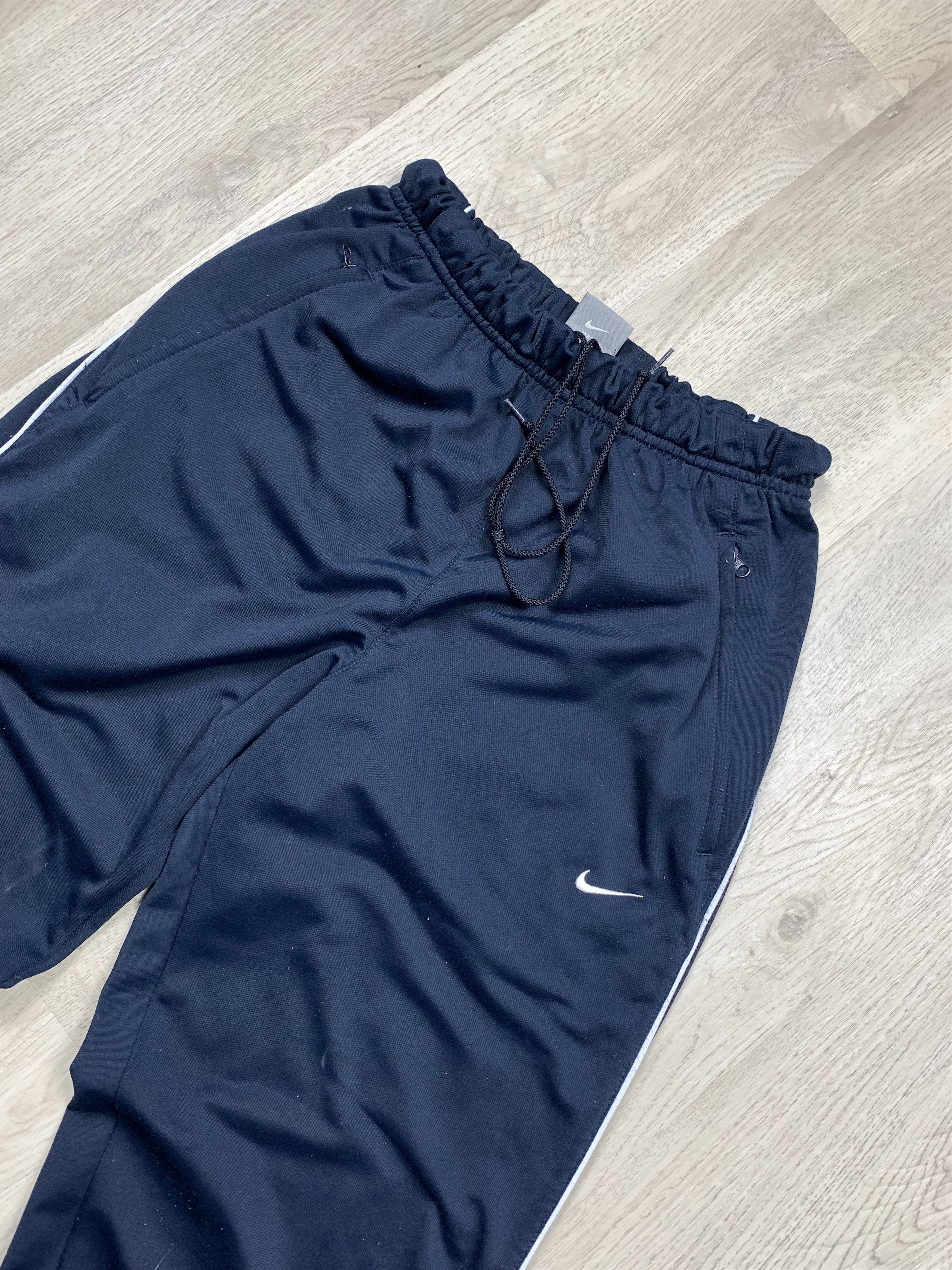 Nike Nike Vintage Mens Nylon Pants Y2K Drill style Size US 28 / EU 44 - 2 Thumbnail