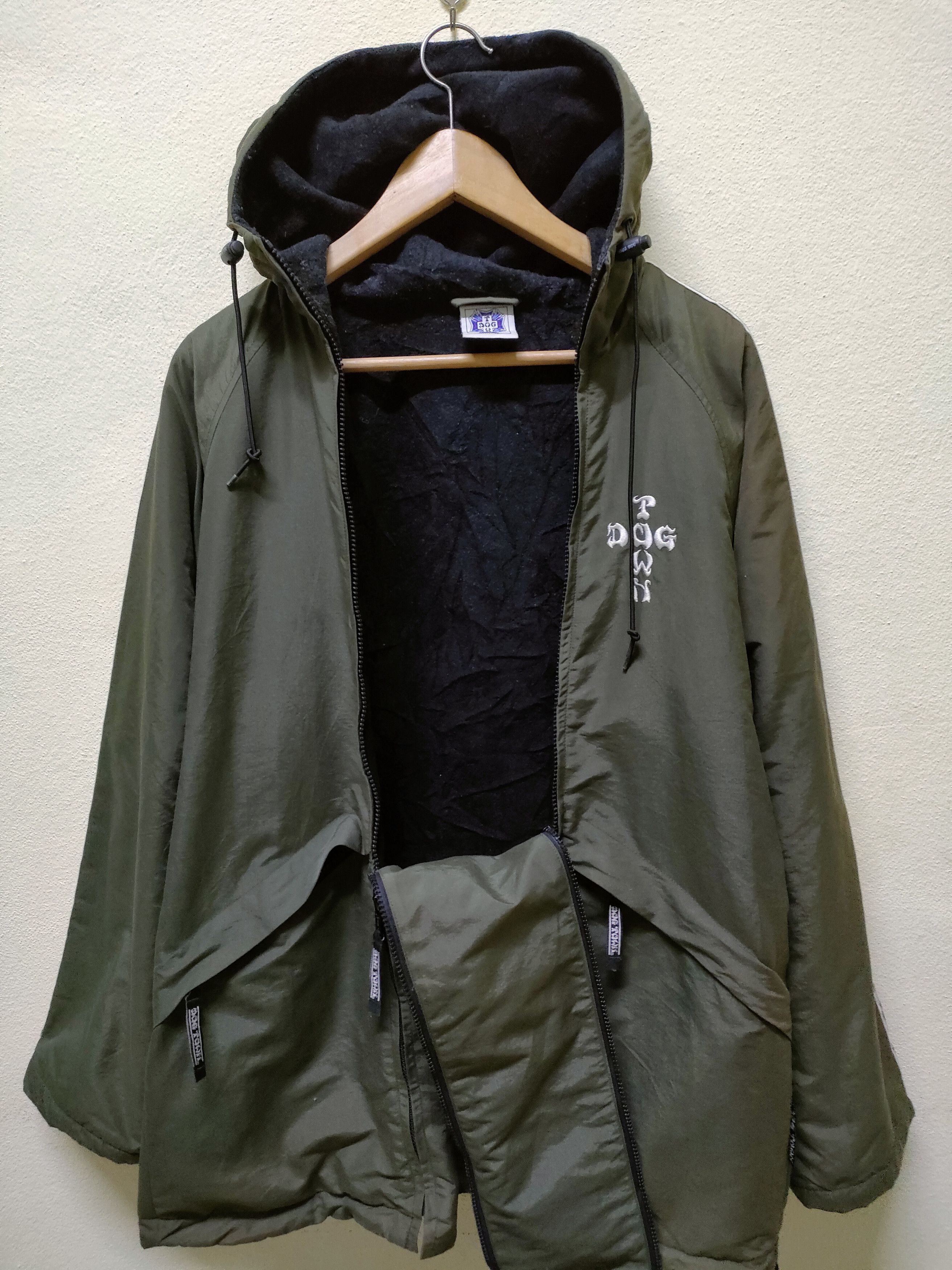 Dogtown × Vintage 🔥Vintage Dogtown Reflection Side Tape Size US L / EU 52-54 / 3 - 7 Thumbnail