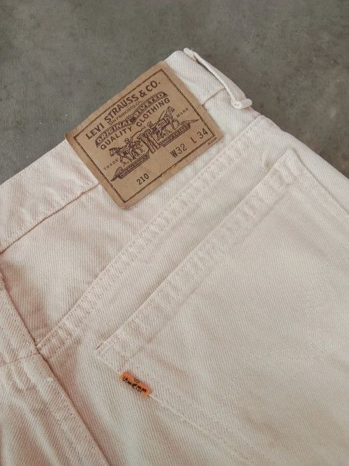 image of 90's Vintage Levi's Jeans 210 Orange Tab 31X28 in Khaki, Men's