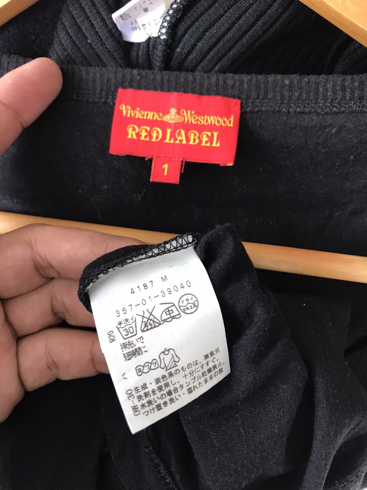Vivienne Westwood Vivienne Westwood Center Logo Long Sleeve Size US XS / EU 42 / 0 - 6 Thumbnail