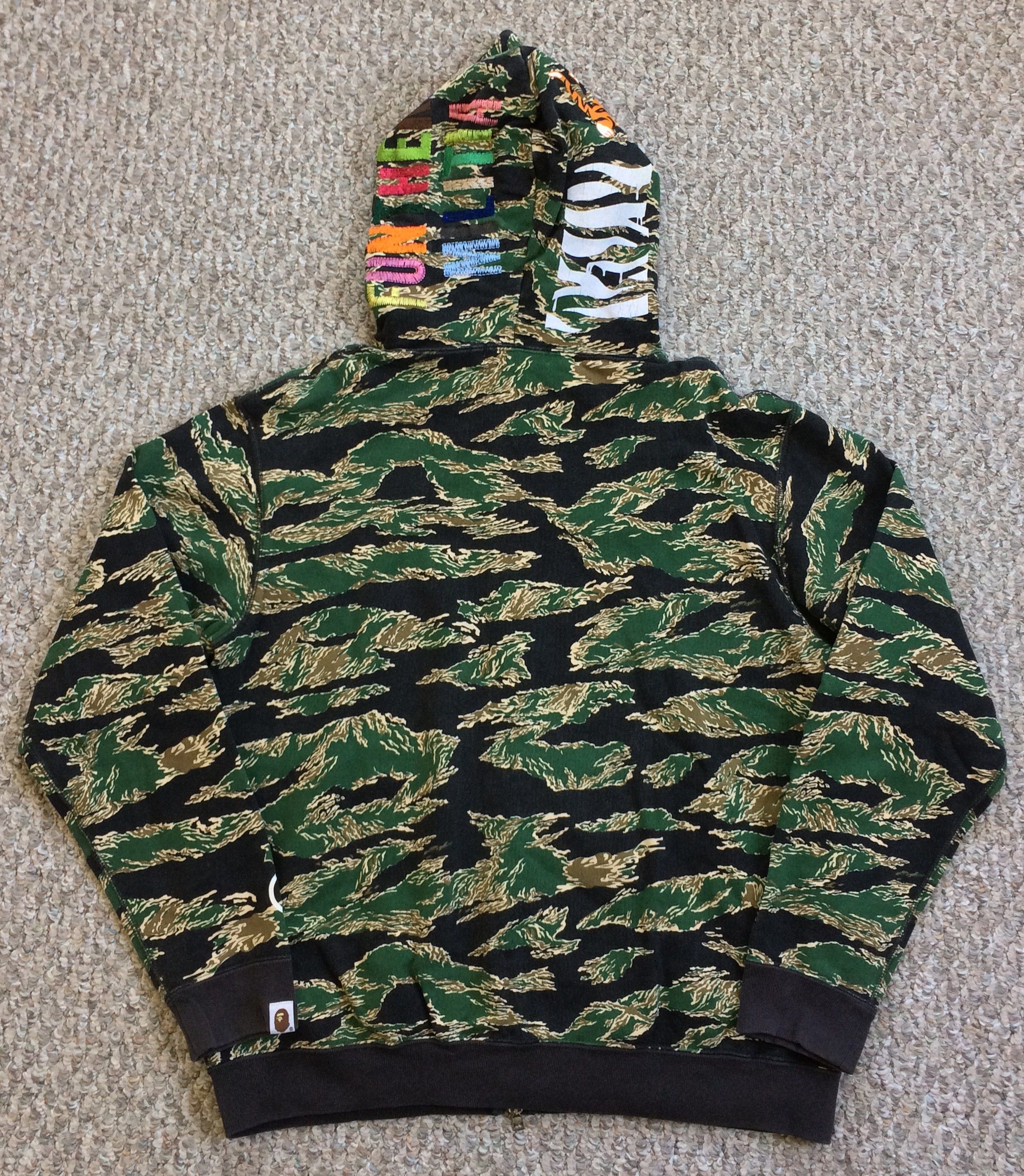 Bape OG Bape Tiger Camo Full Zip Hoodie Size US S / EU 44-46 / 1 - 8 Thumbnail