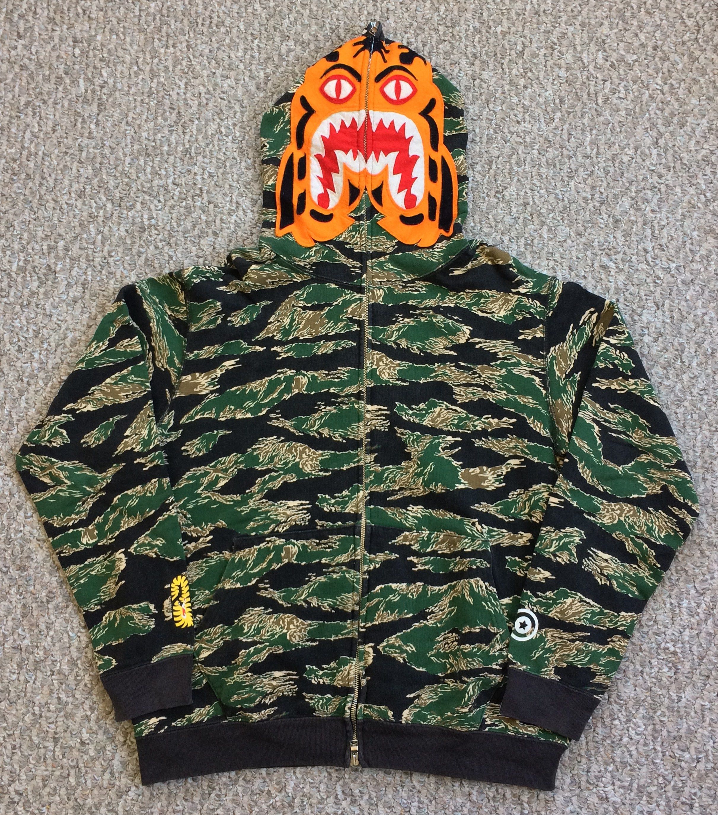 Bape OG Bape Tiger Camo Full Zip Hoodie Size US S / EU 44-46 / 1 - 1 Thumbnail