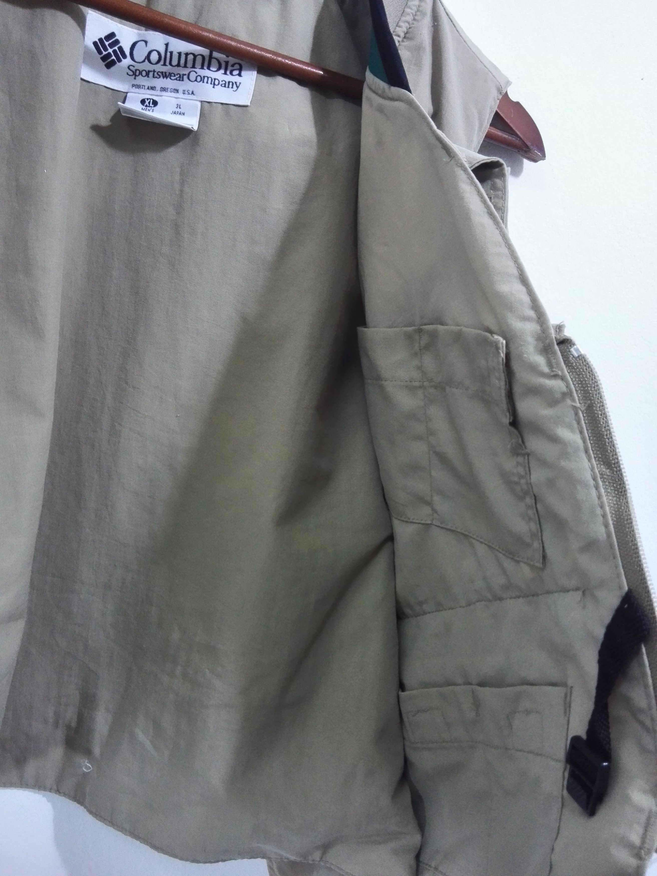 Columbia Last Calling!! Columbia Tactical Vest Fishing Gear Vest Size US XL / EU 56 / 4 - 2 Thumbnail